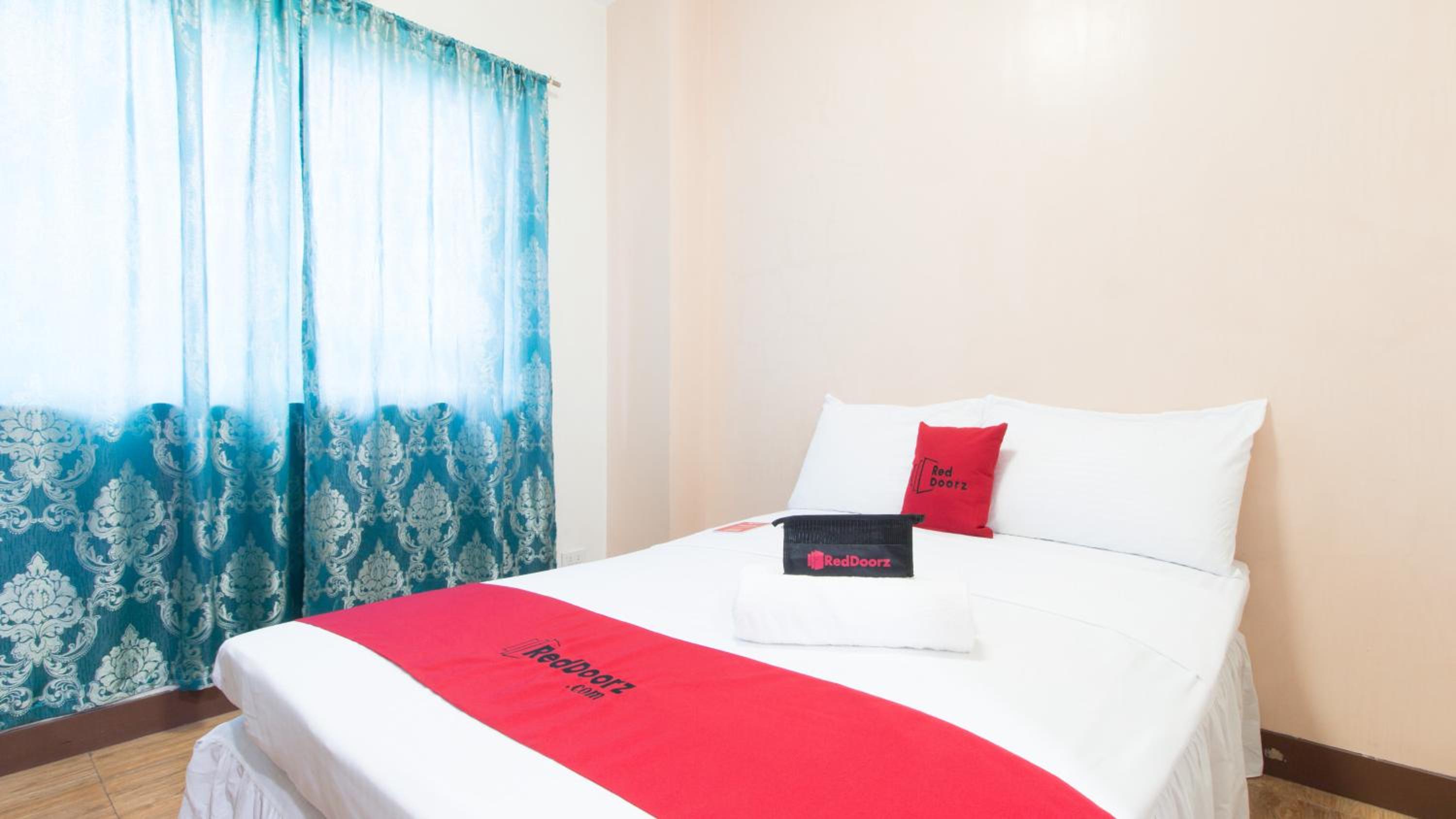 Double Room - Photo 7
