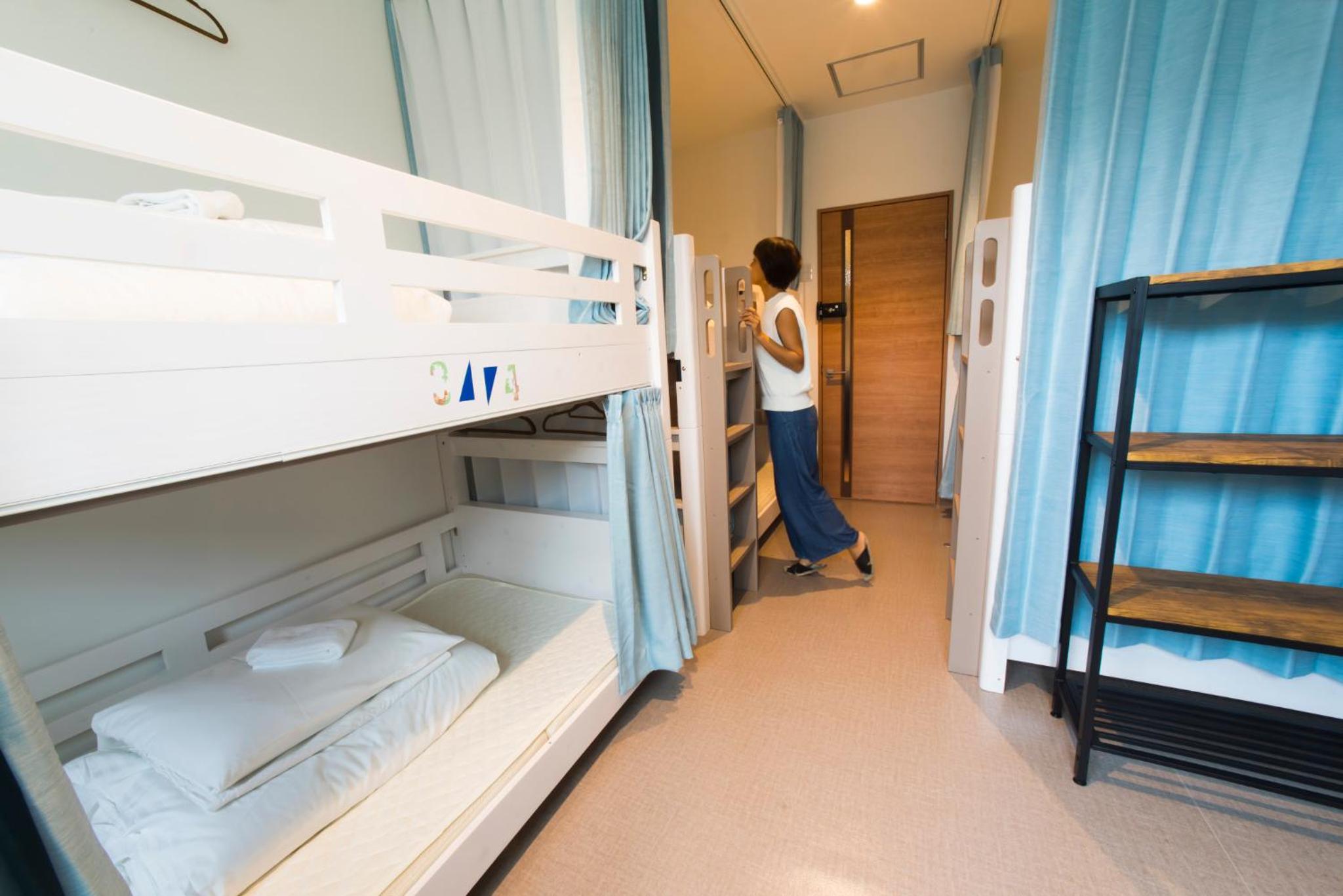 Bunk Bed in Female Dormitory Room   photo 3