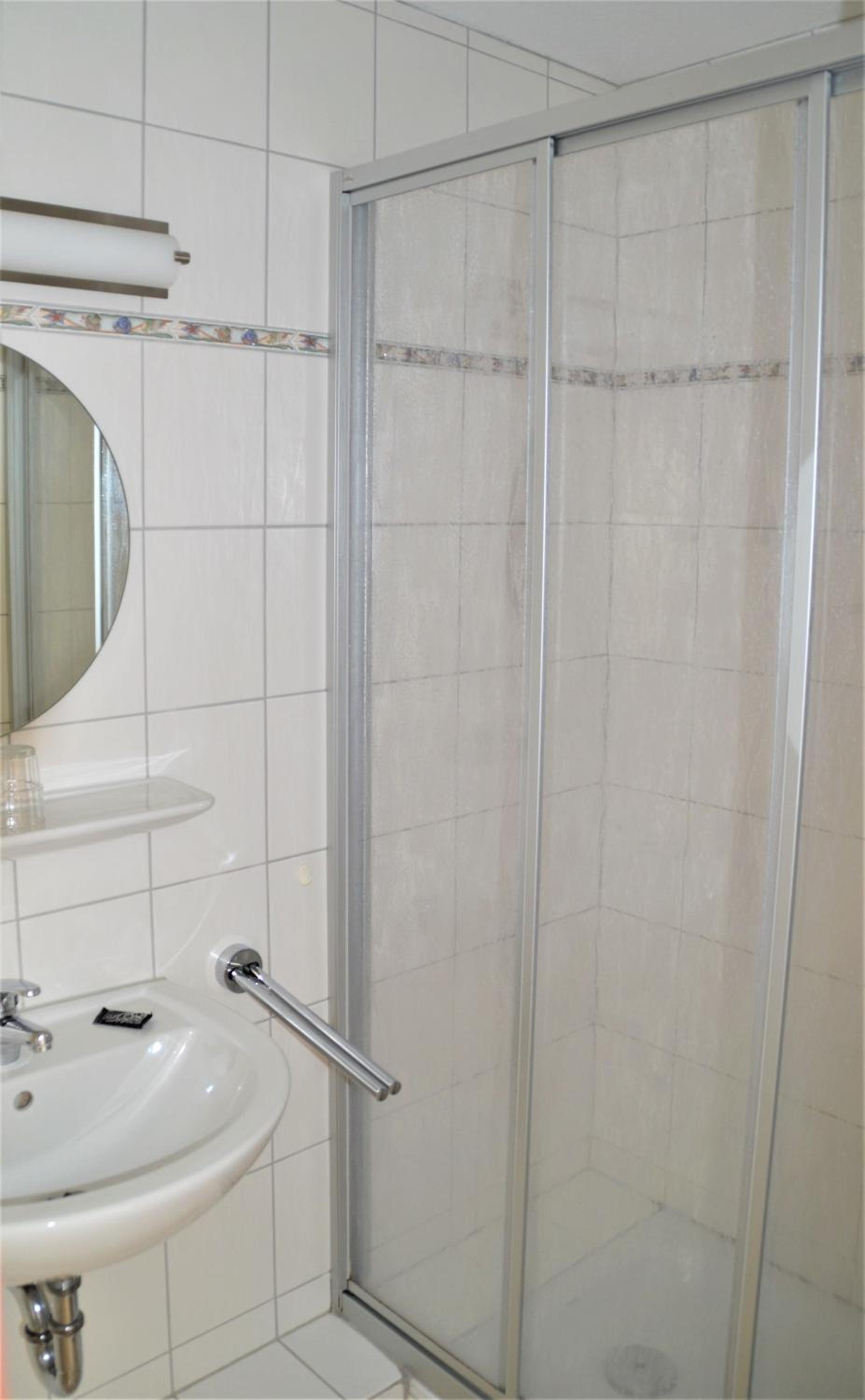 Double Room - Photo 5