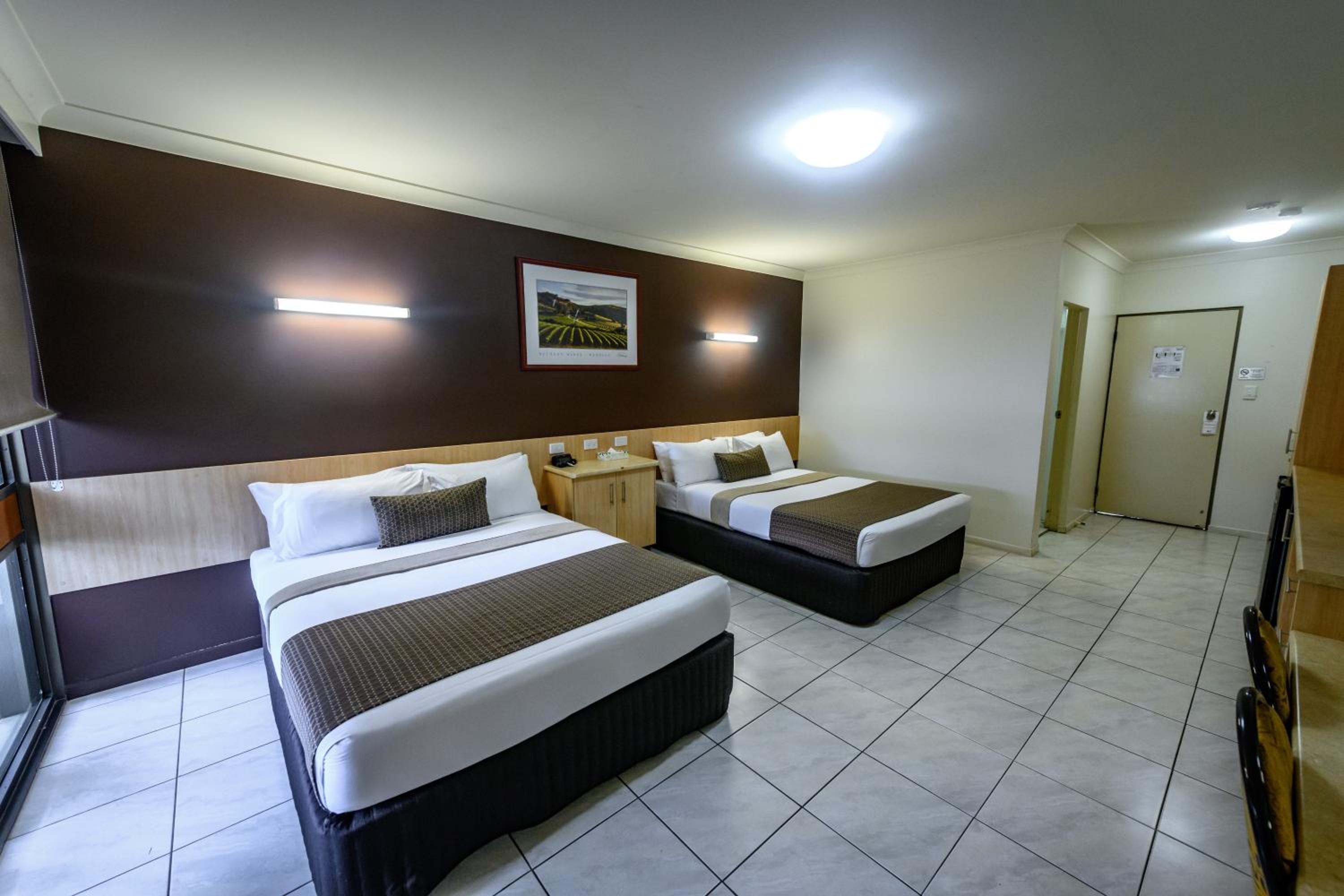 Deluxe Double or Twin Room photo 1
