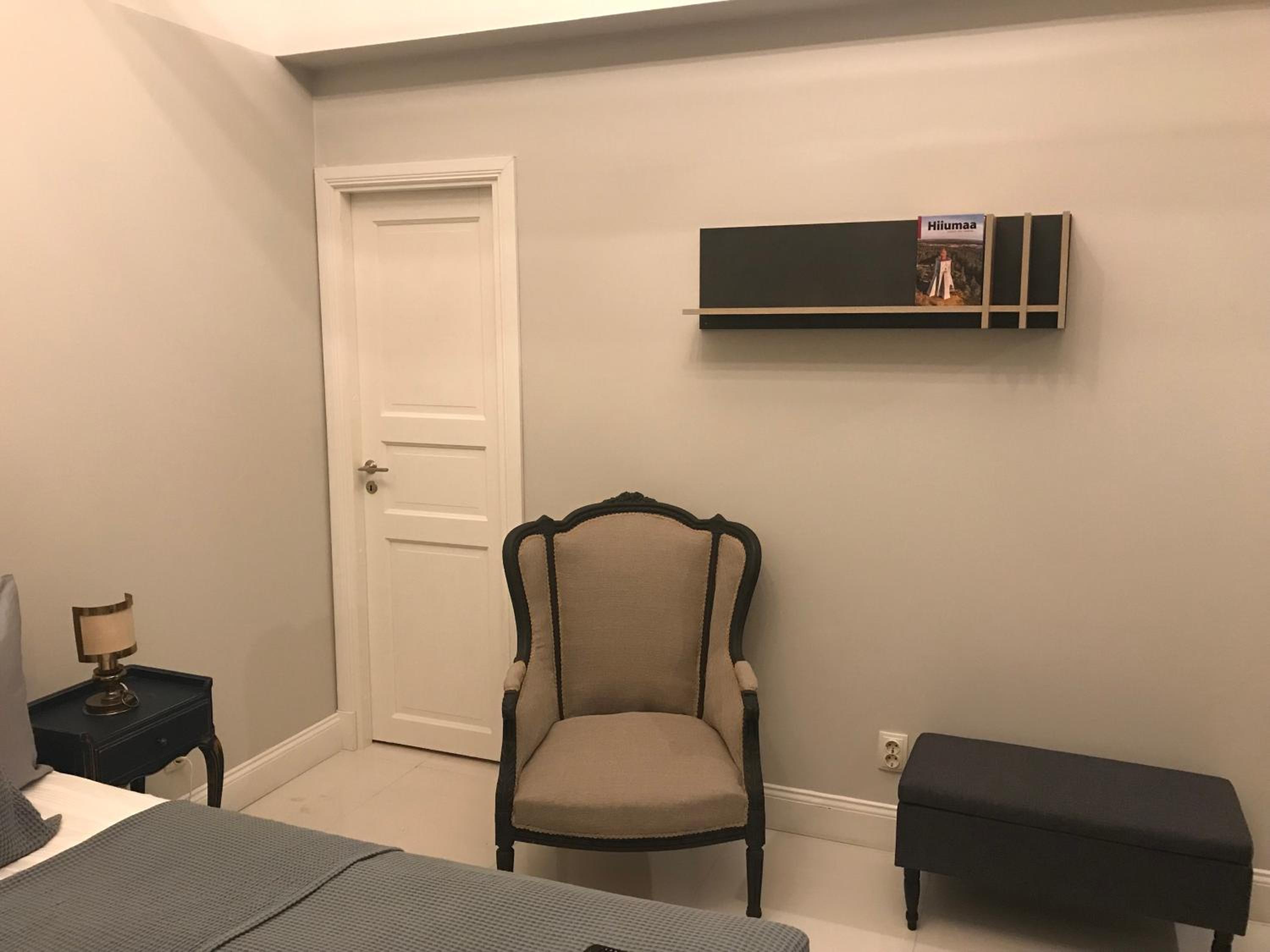 Double Room with Private Bathroom - Photo 4