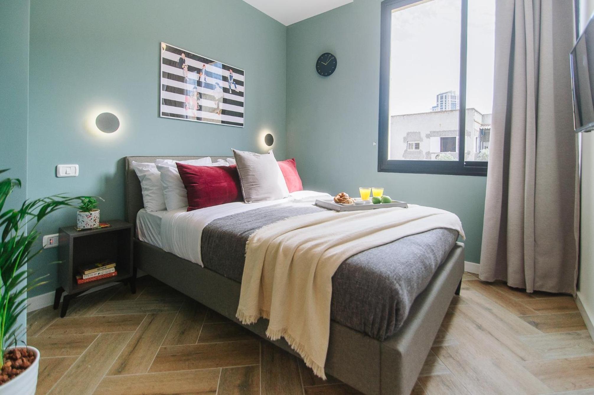 Double Room - Photo 16