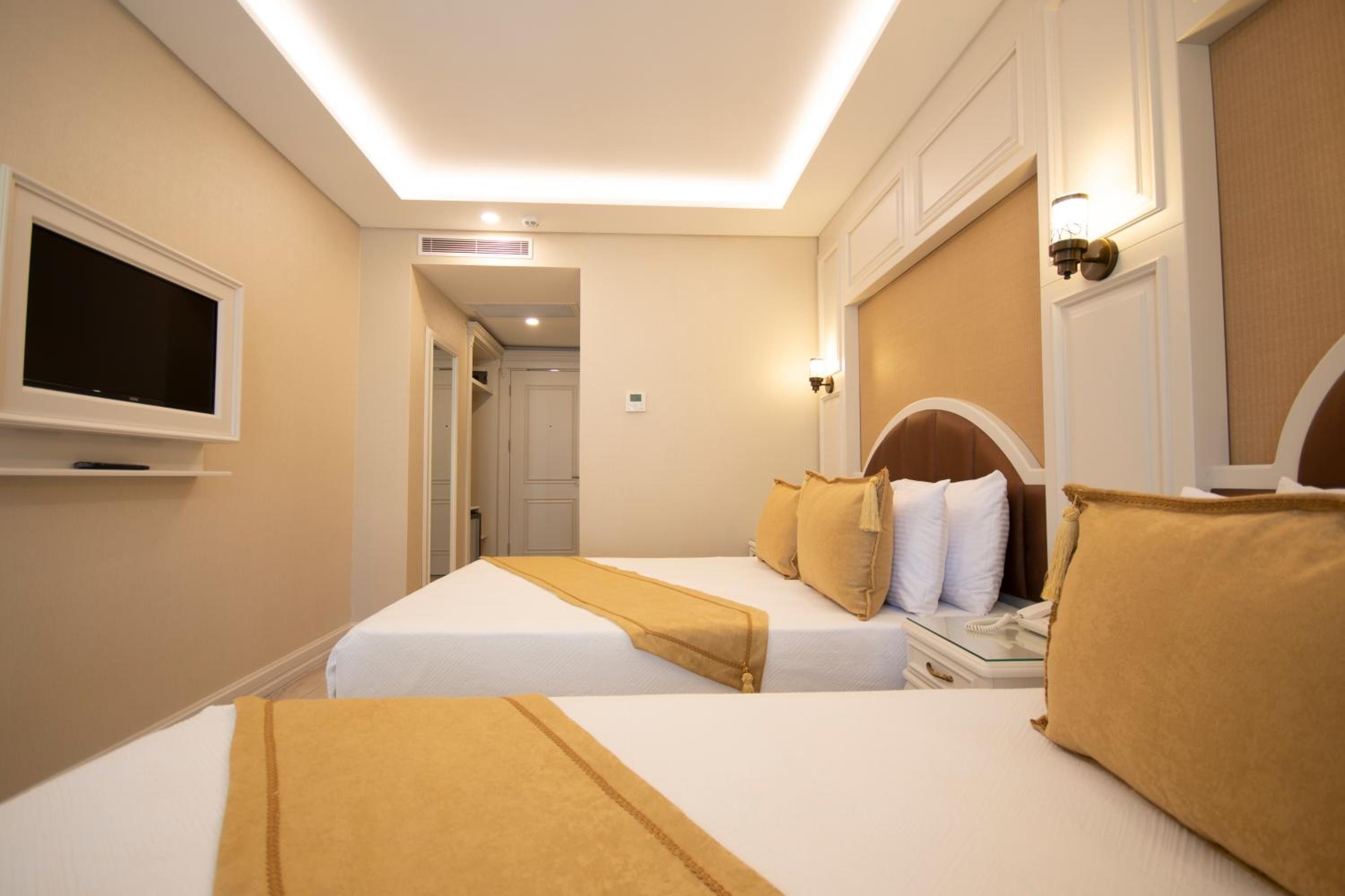 Triple Room photo 2