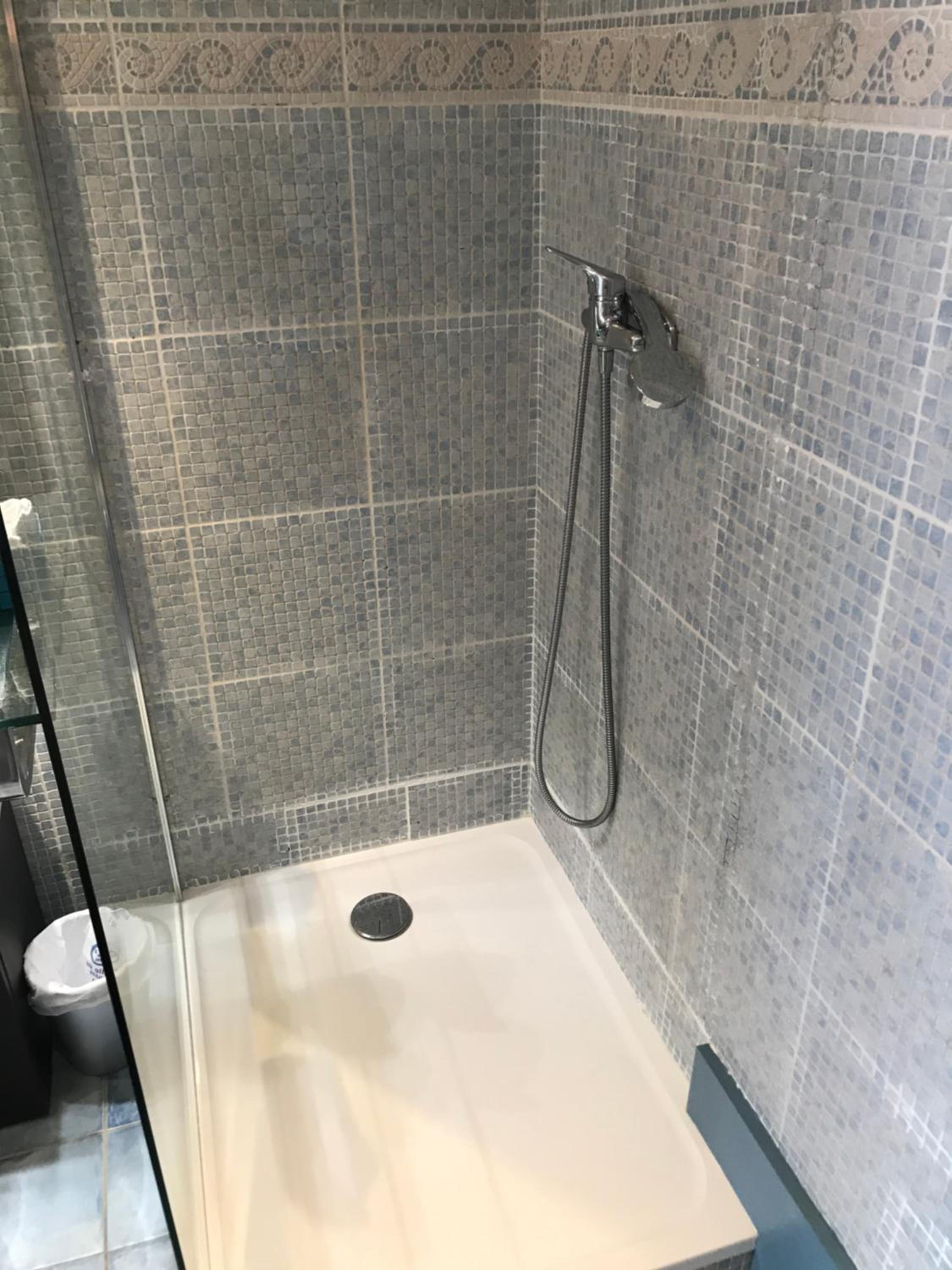 Triple Room with Private External Bathroom - Photo 17