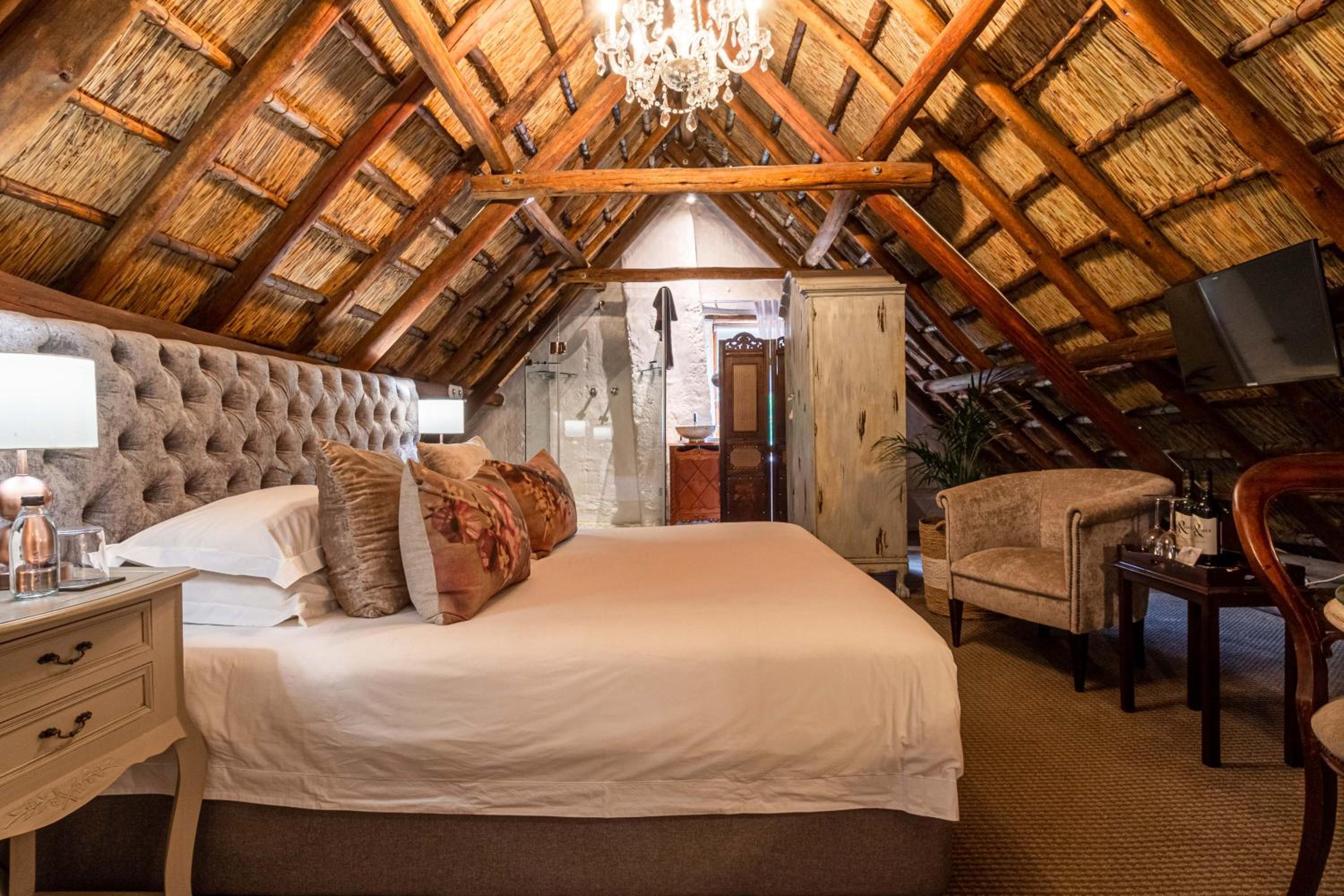  Double Room - Photo 9