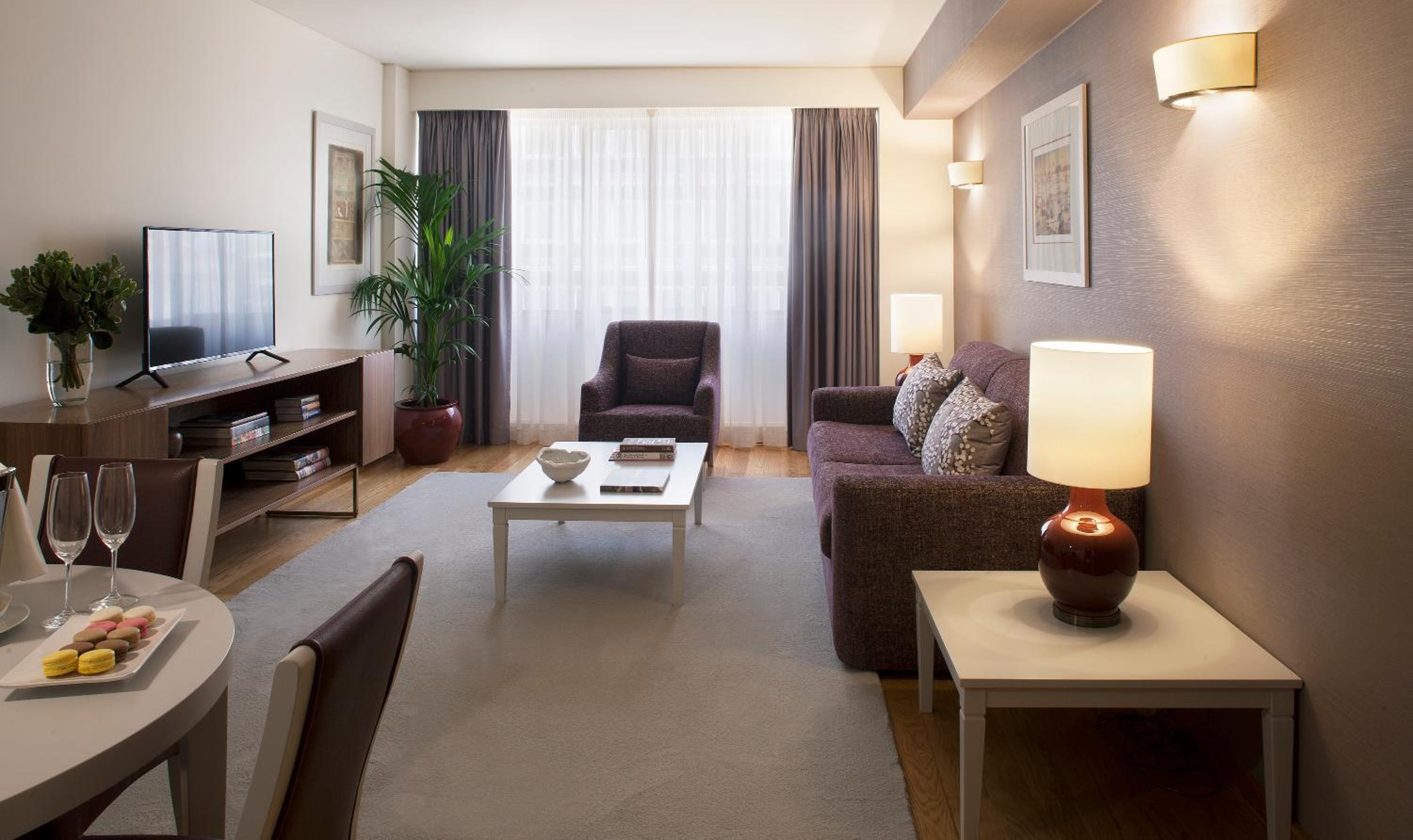 Deluxe Family Apartment - Photo 3