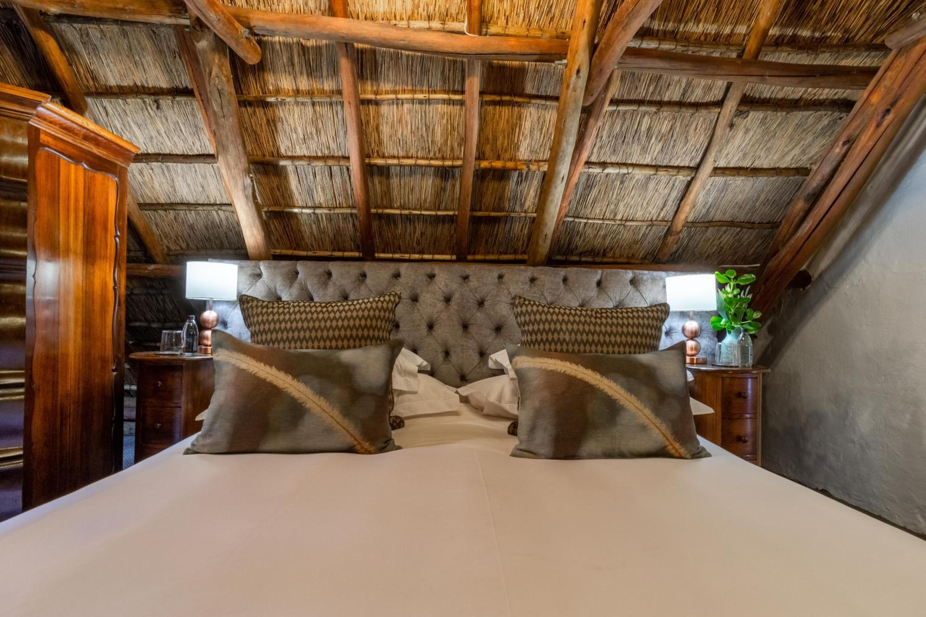  Double Room - Photo 13