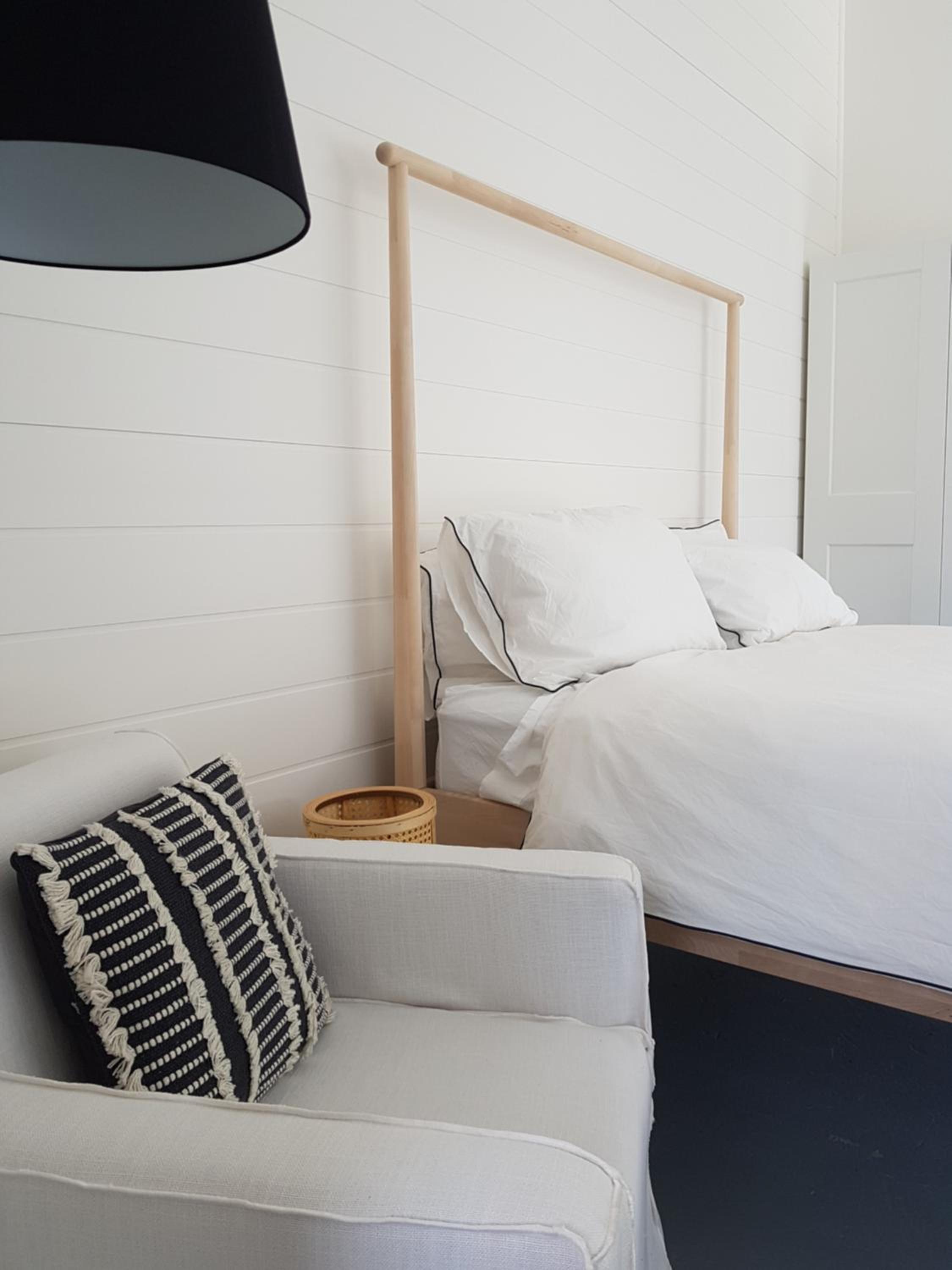 One-Bedroom House photo 1