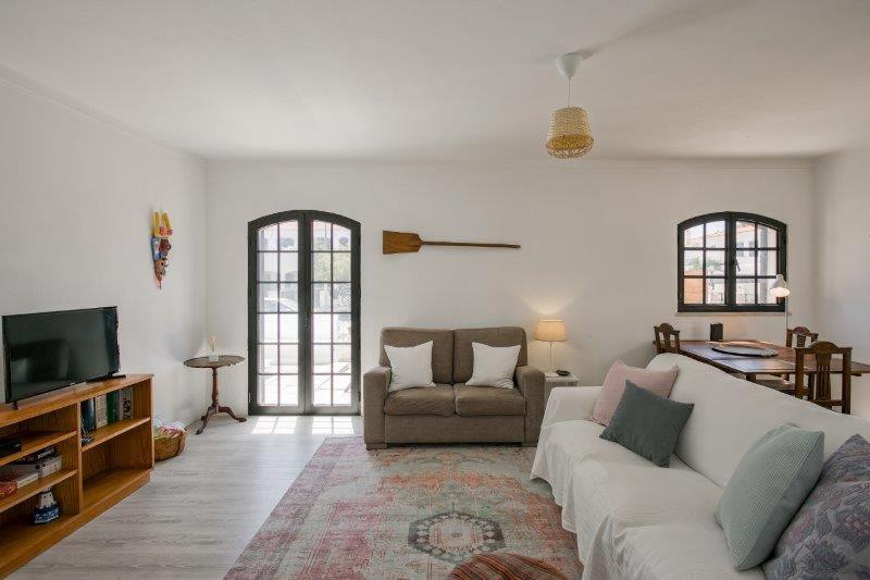Four-Bedroom House photo 3