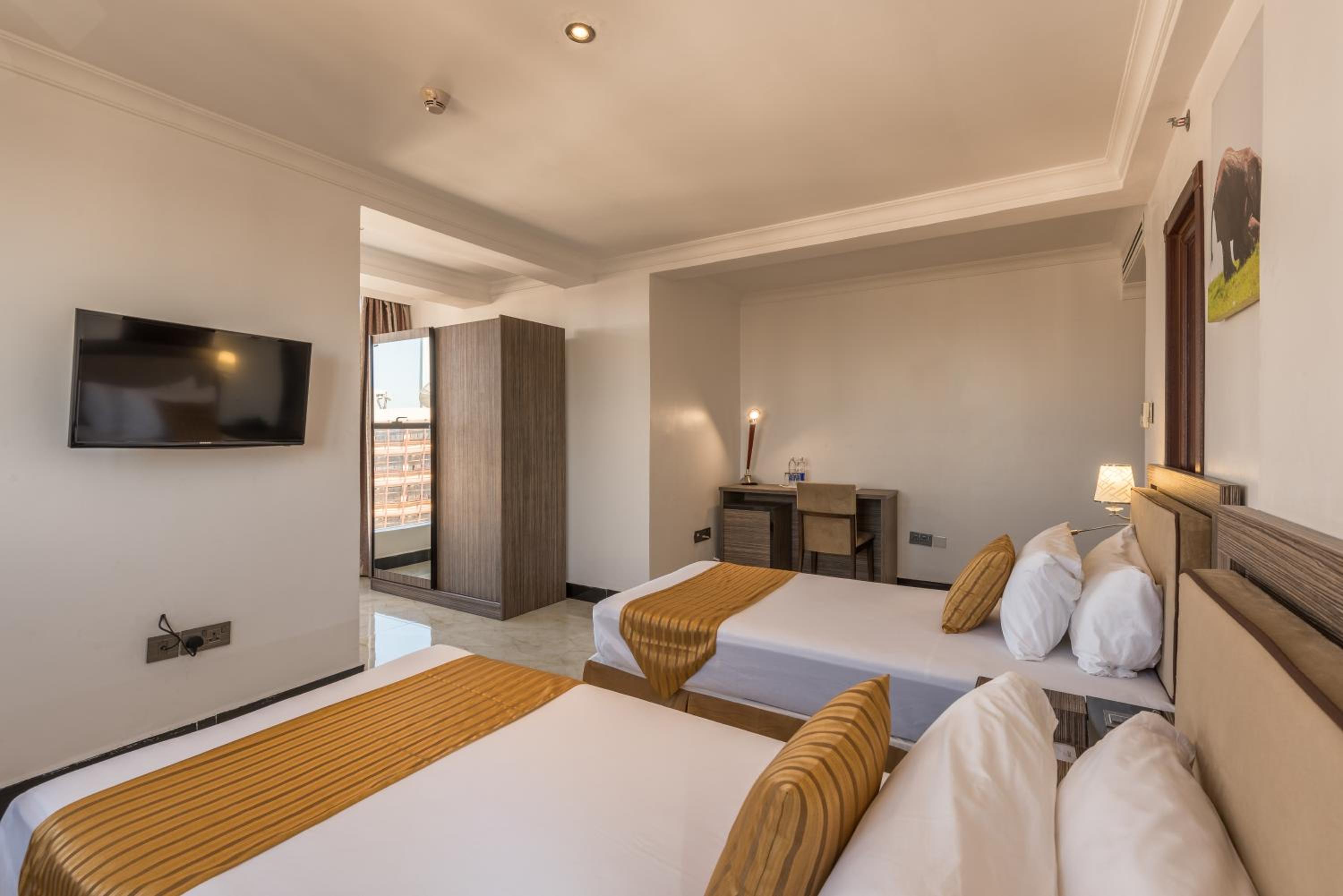 Superior Twin Room