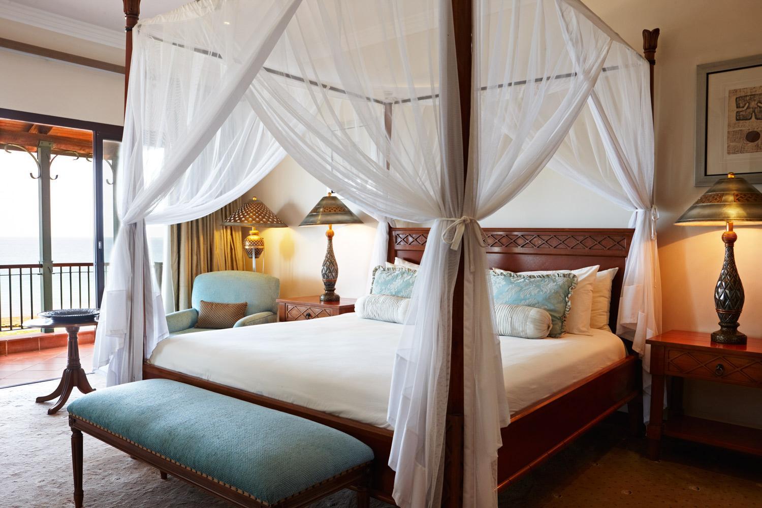 AVANI Deluxe Ocean Suite - Photo 8
