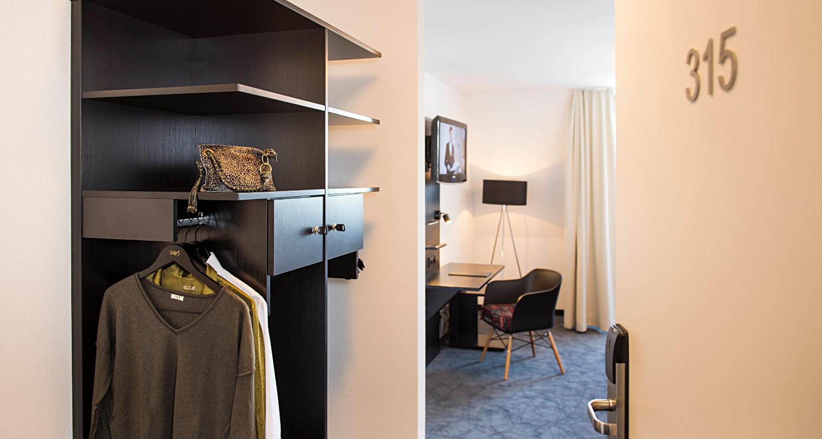 Comfort Twin Room - Photo 3