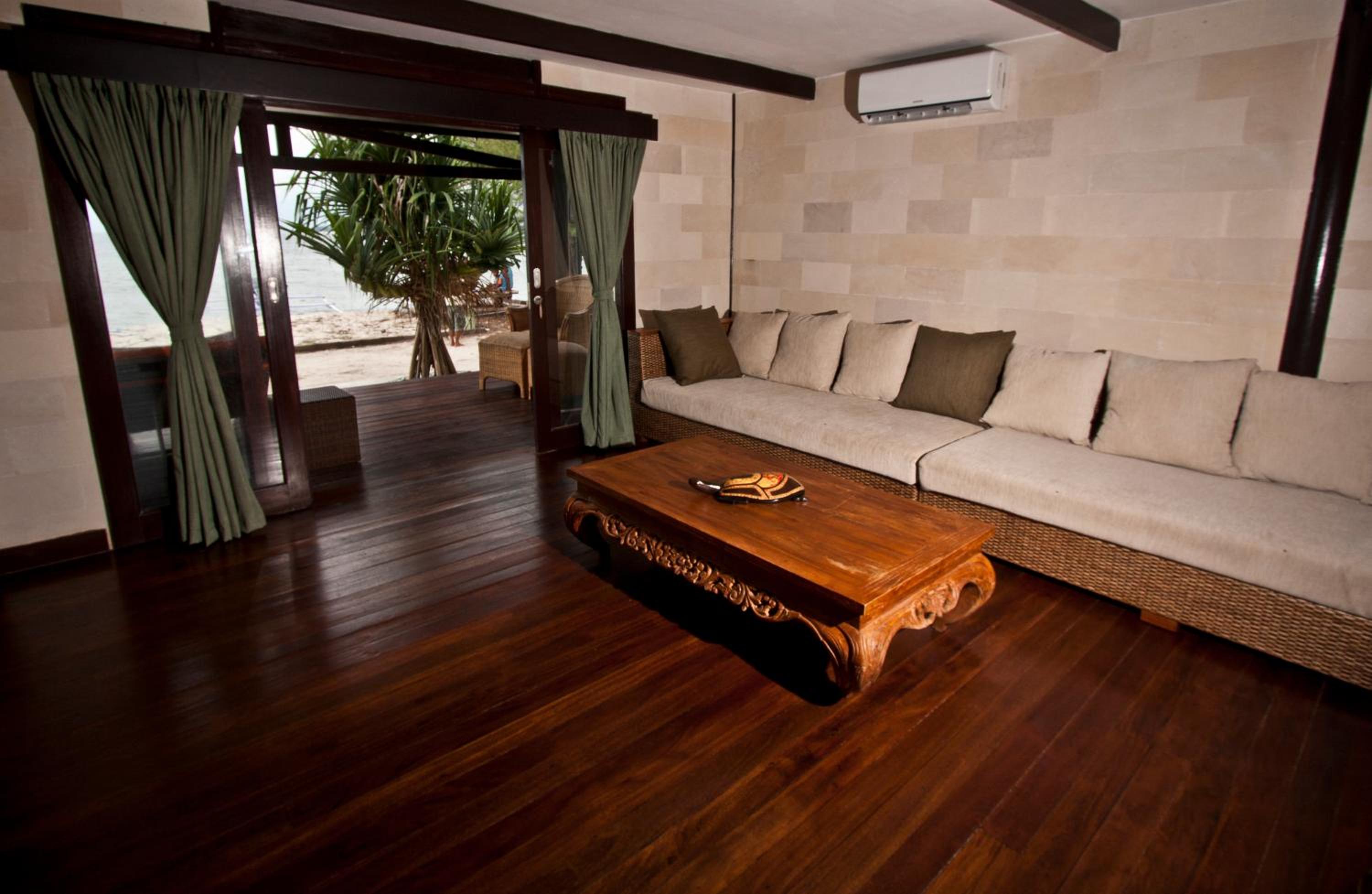Villa with Sea View photo 2