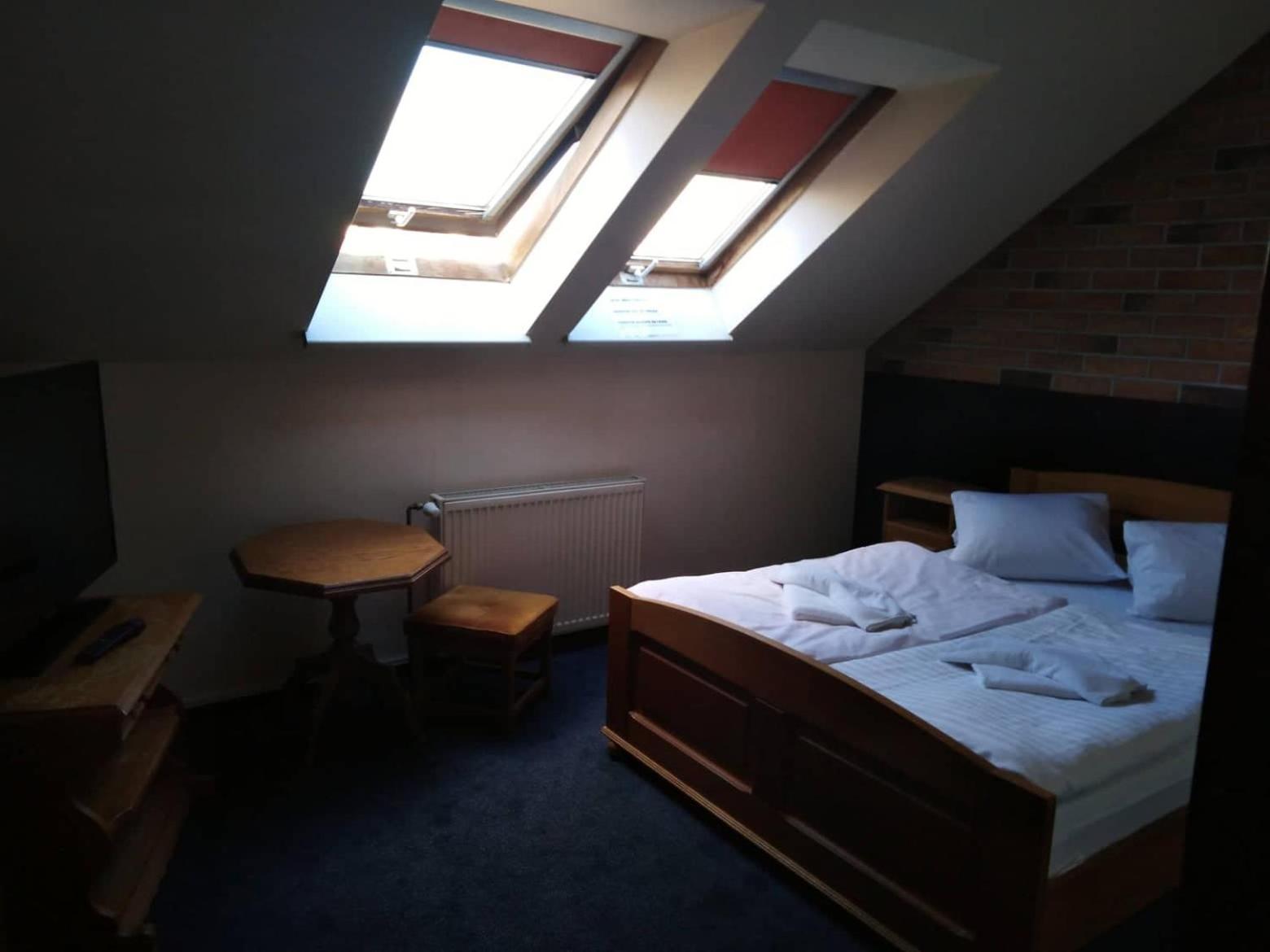 Double Room - Photo 2