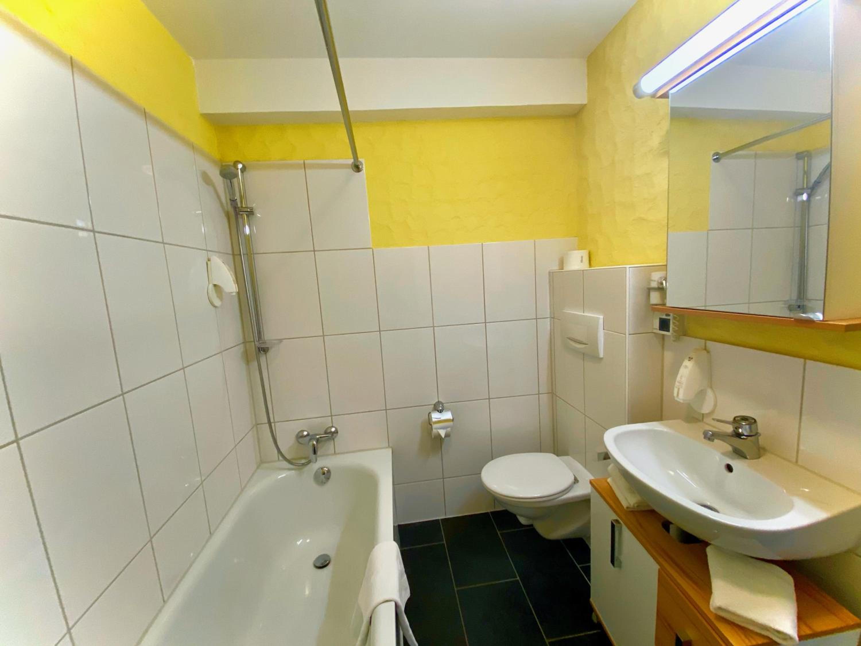 Comfort Room photo 2