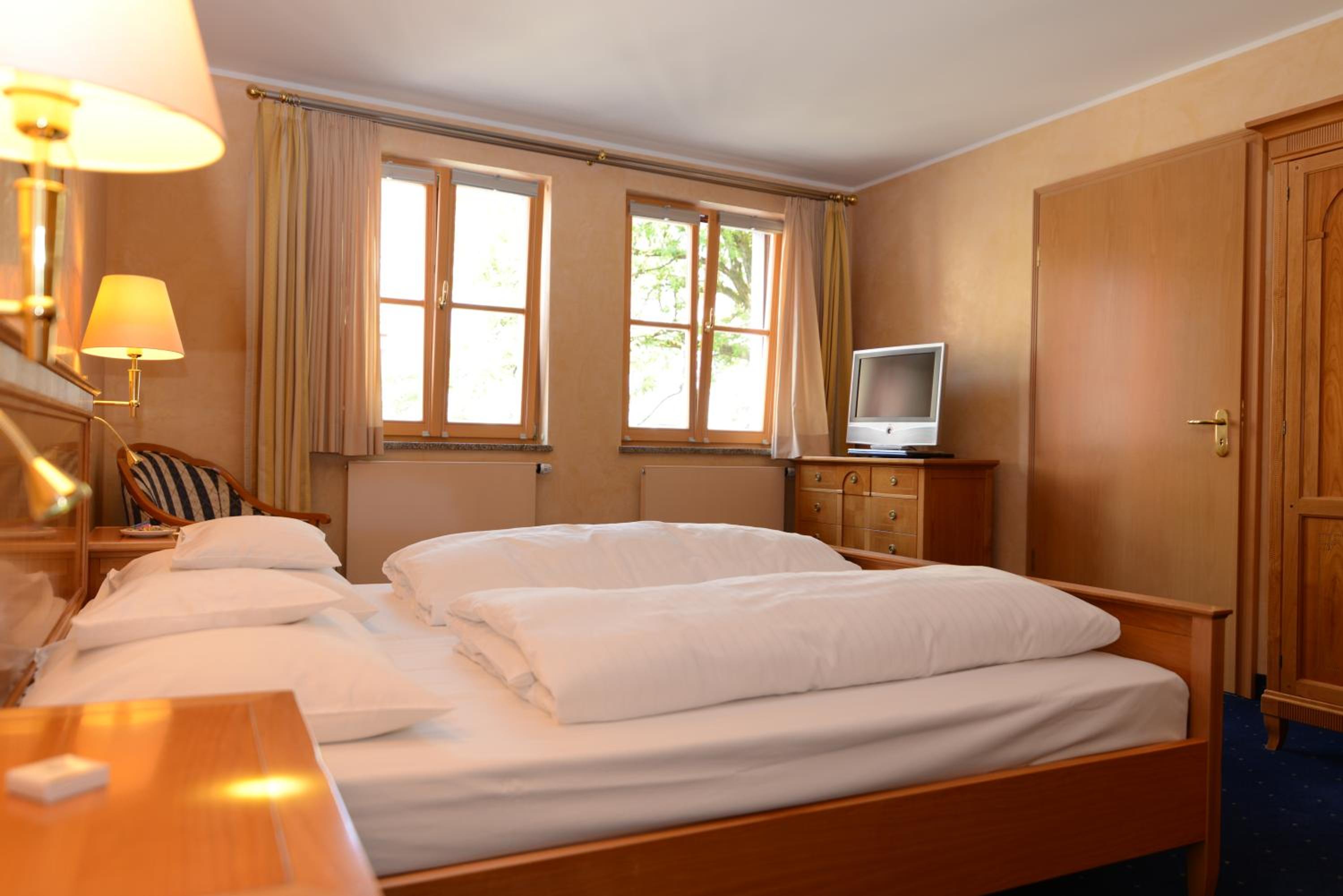 Deluxe Suite photo 2