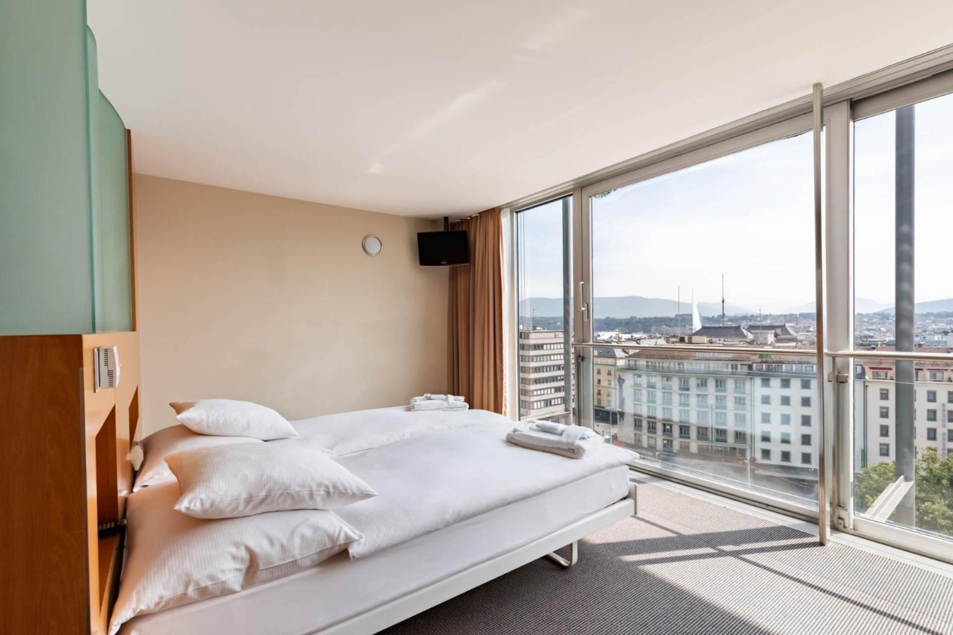 Double or Twin Room photo 3