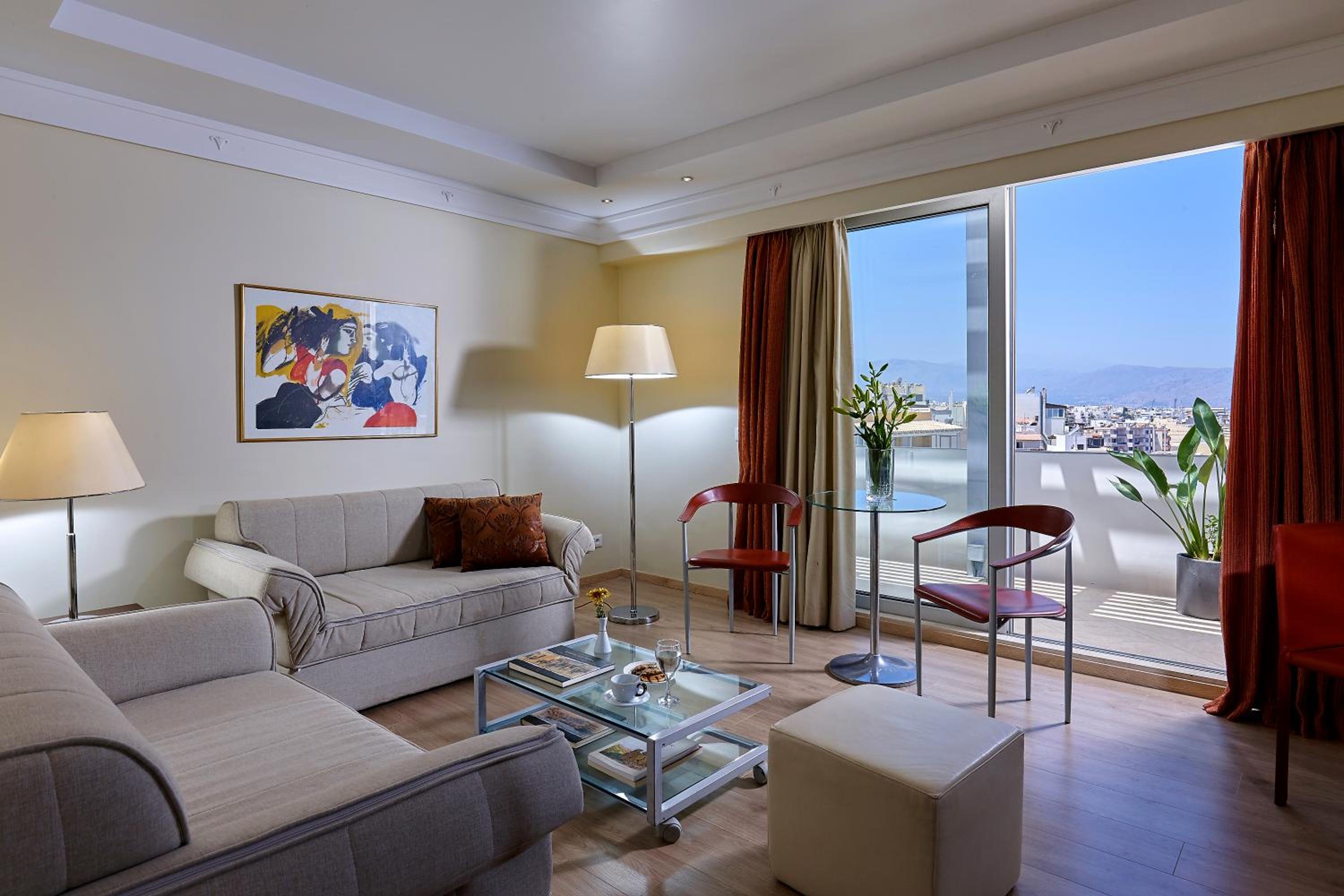 Executive Suite with Sea View - Photo 2