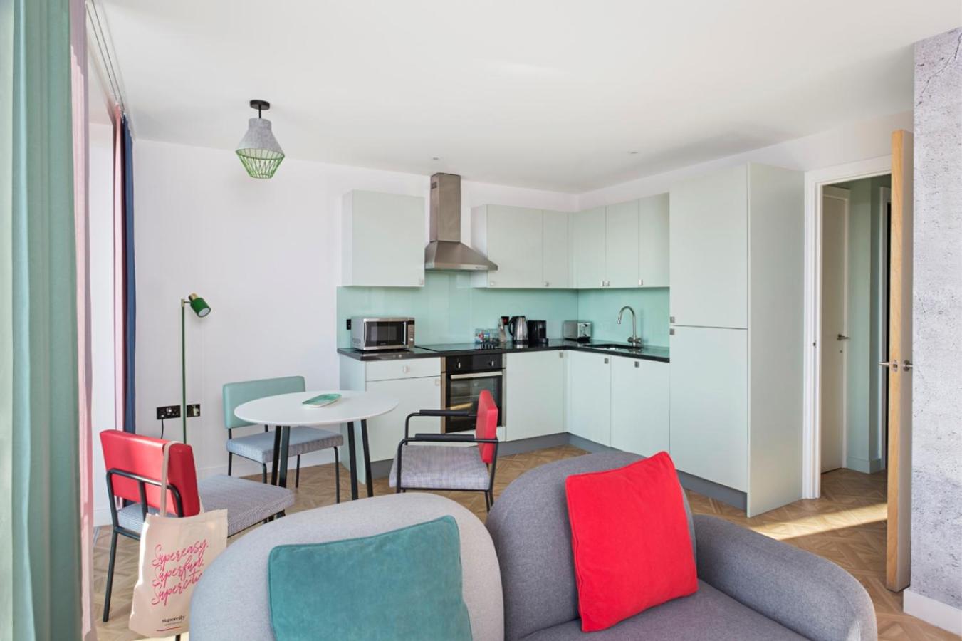 Two Bedroom Suite - Photo 9