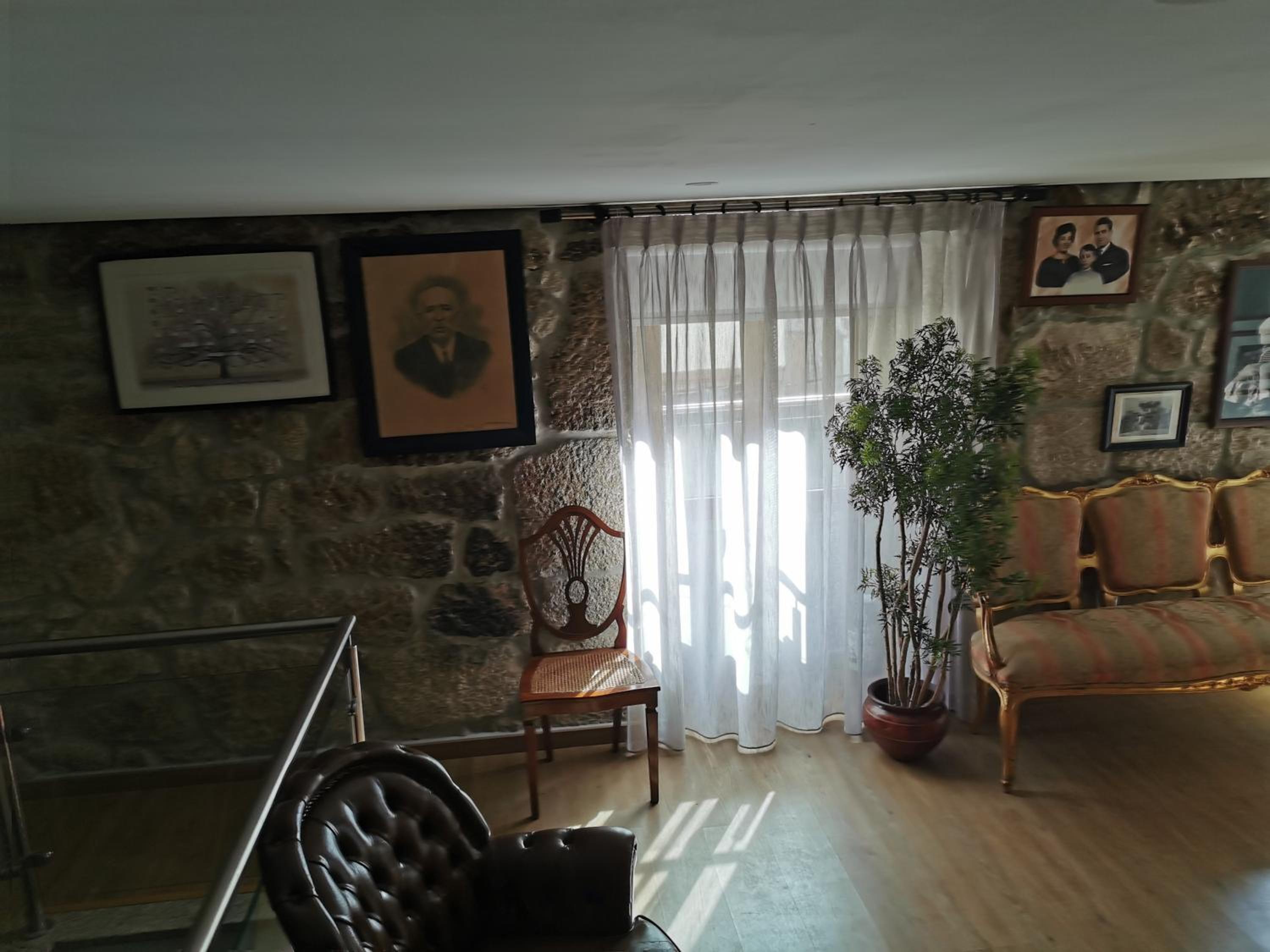 Suite with City View - Photo 21