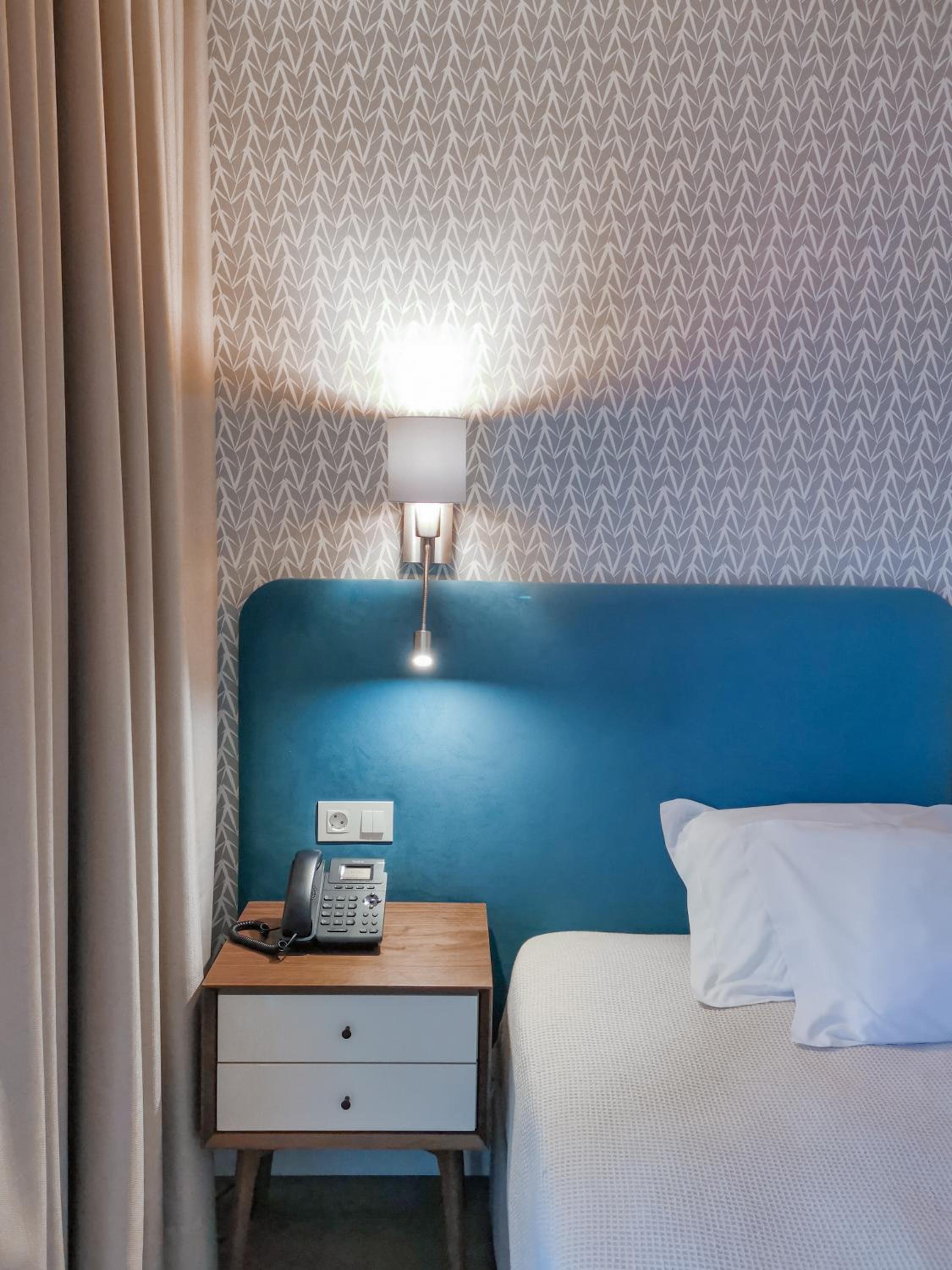 Deluxe Double or Twin Room with River View - Photo 2