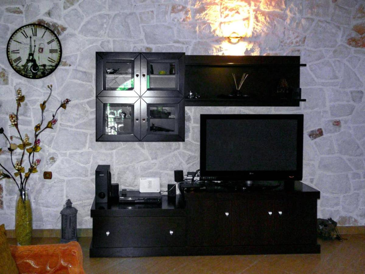 Three-Bedroom Villa photo 3