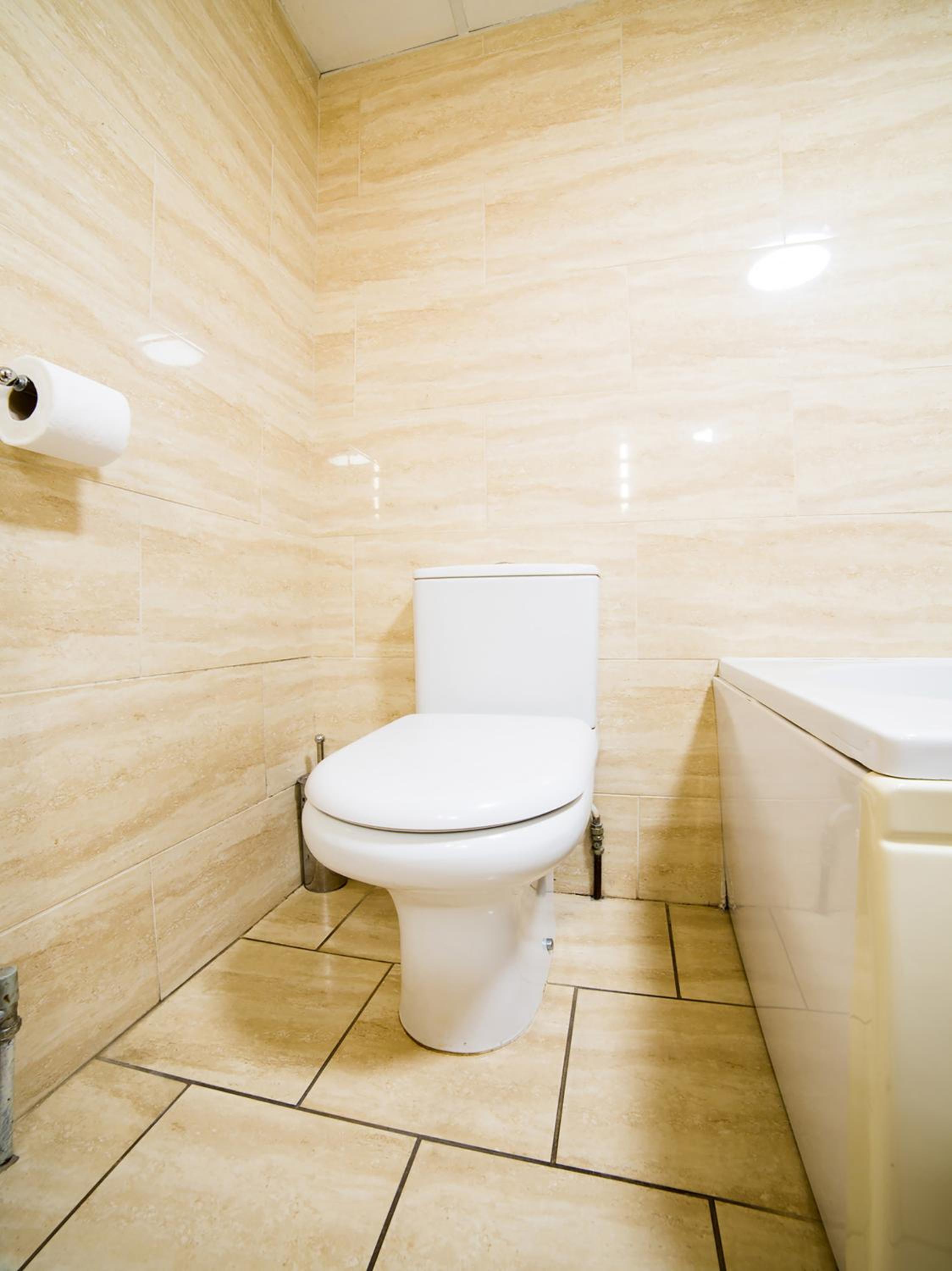 Standard Triple Room - Photo 6