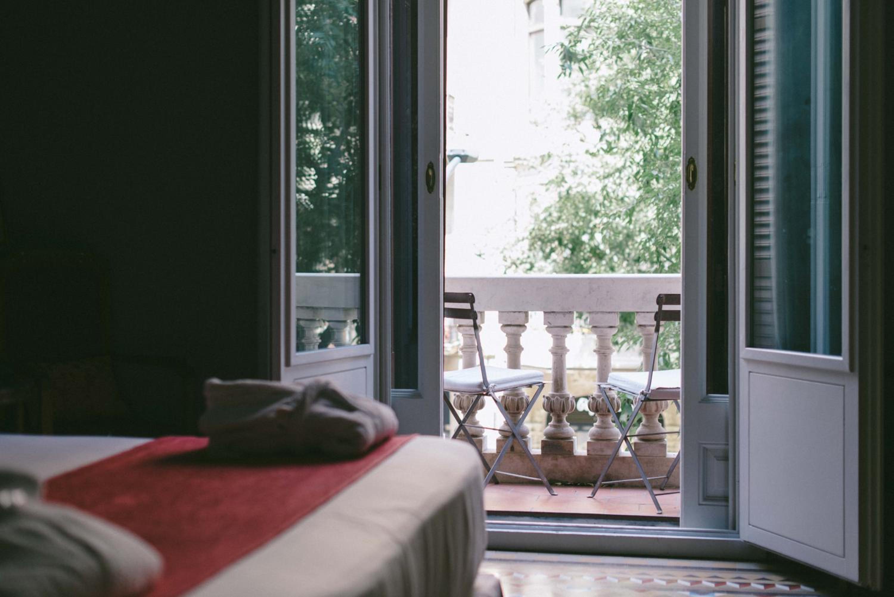 Double or Twin Room with Balcony thumbnail 6