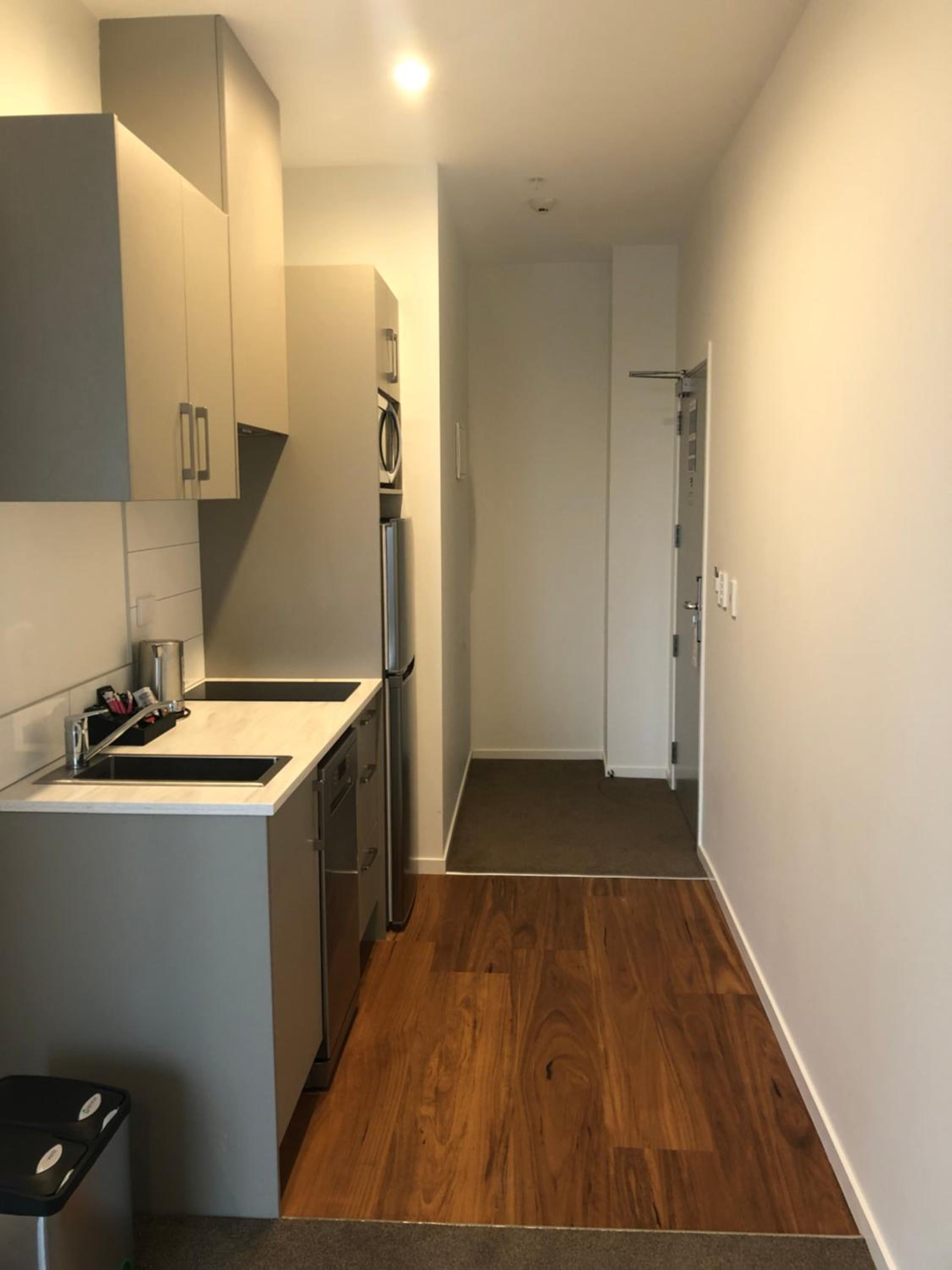 One-Bedroom King Suite - Non-Smoking - Photo 14
