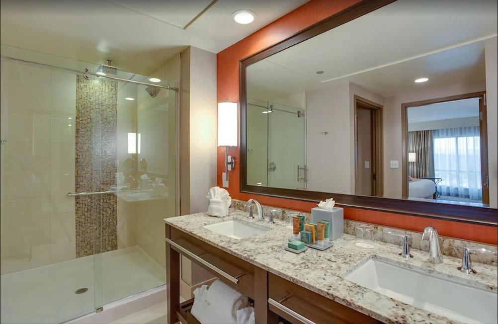 Executive Suite photo 2