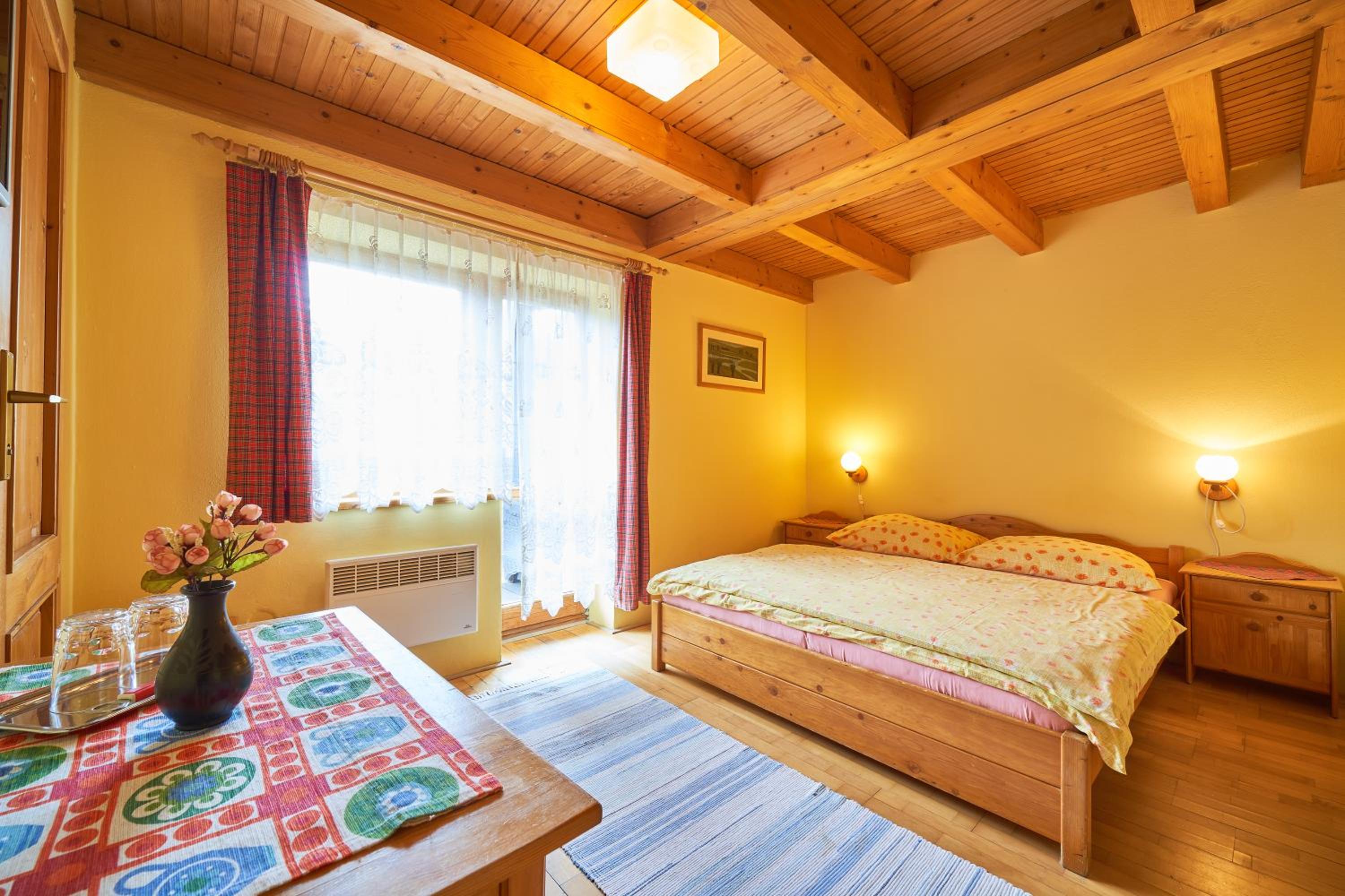 Double or Twin Room with Balcony photo 2