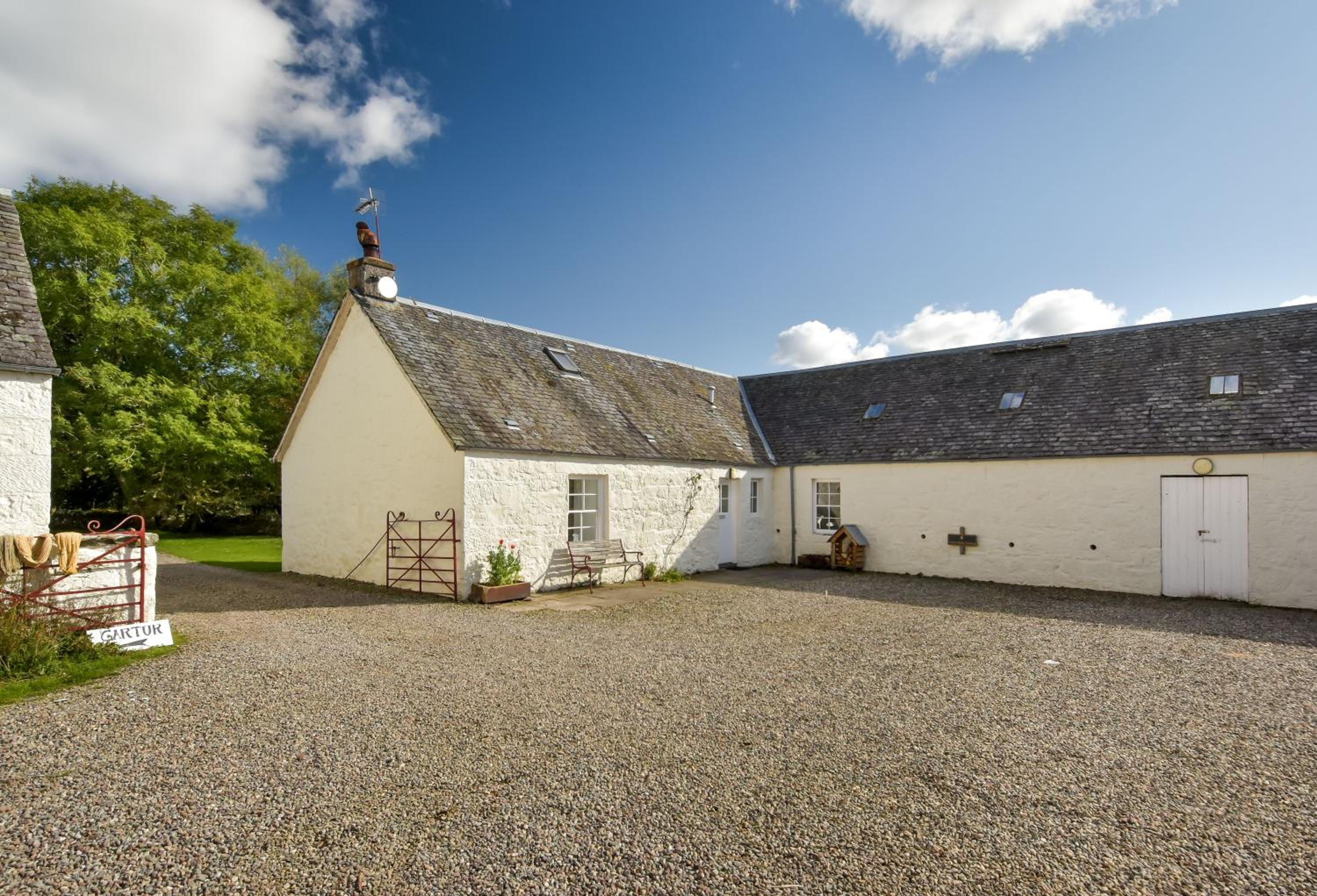 Holiday Home - Gartur Bothy photo 3