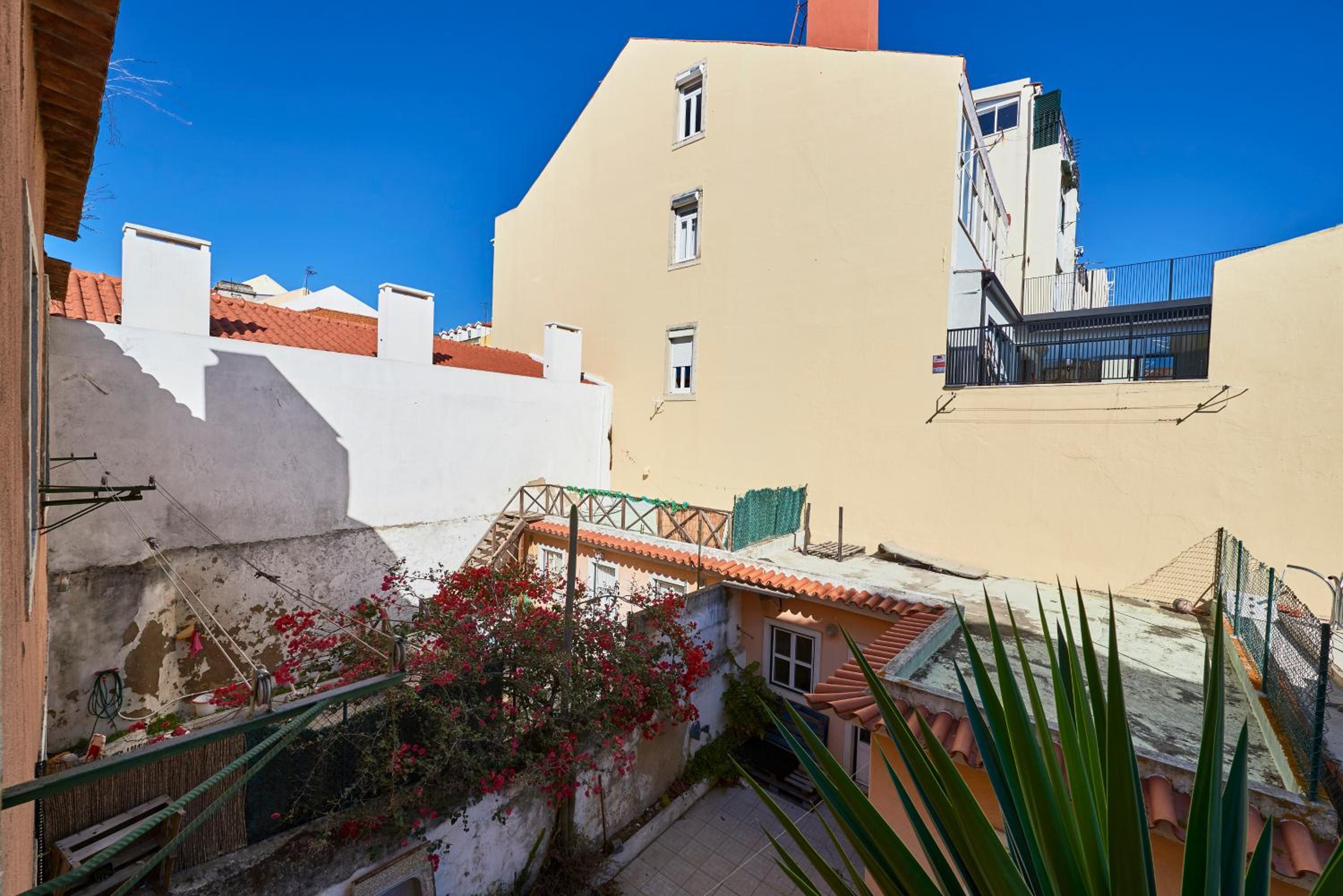 Apartment - Photo 22