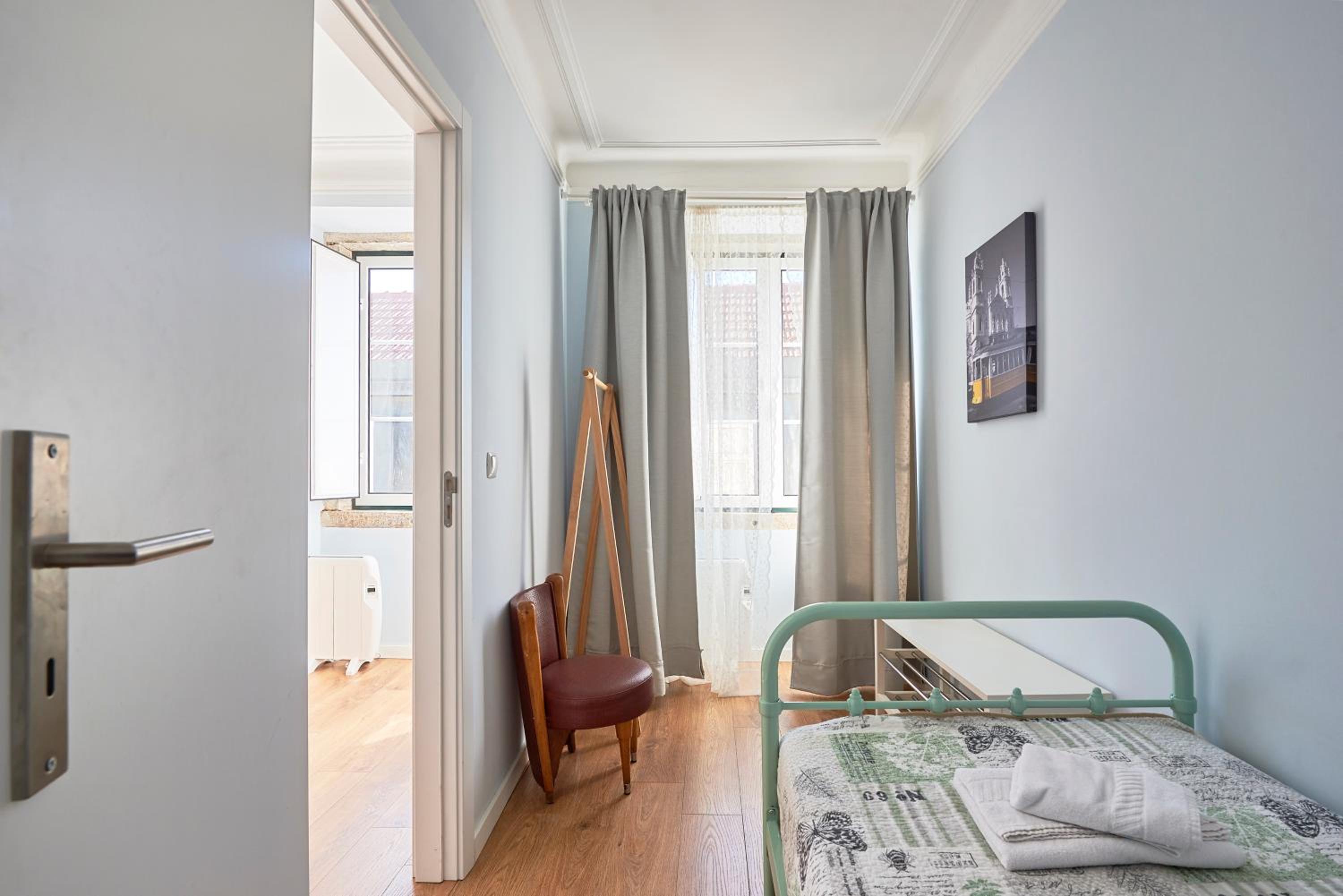Apartment - Photo 36