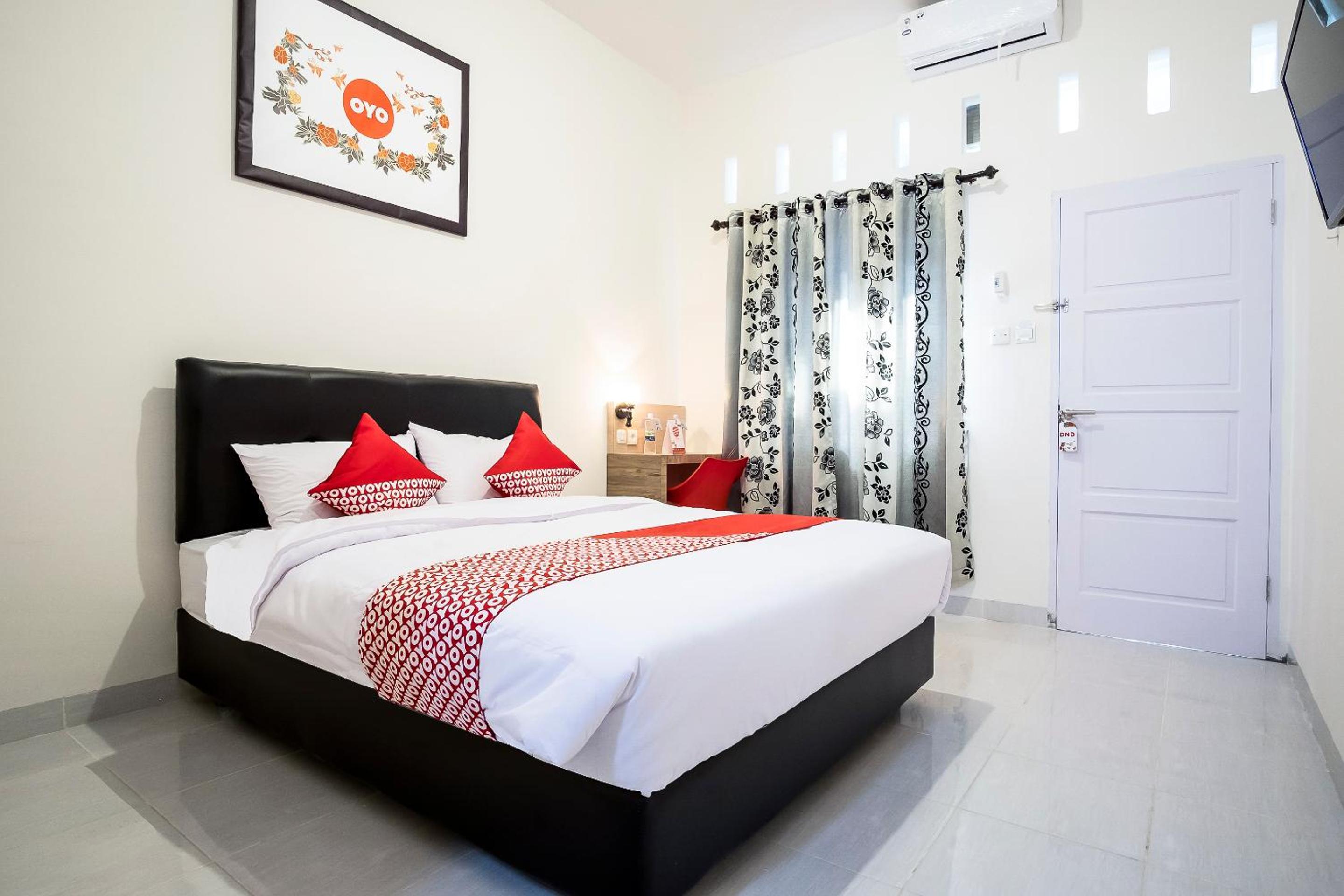 Deluxe Double Room - Photo 1