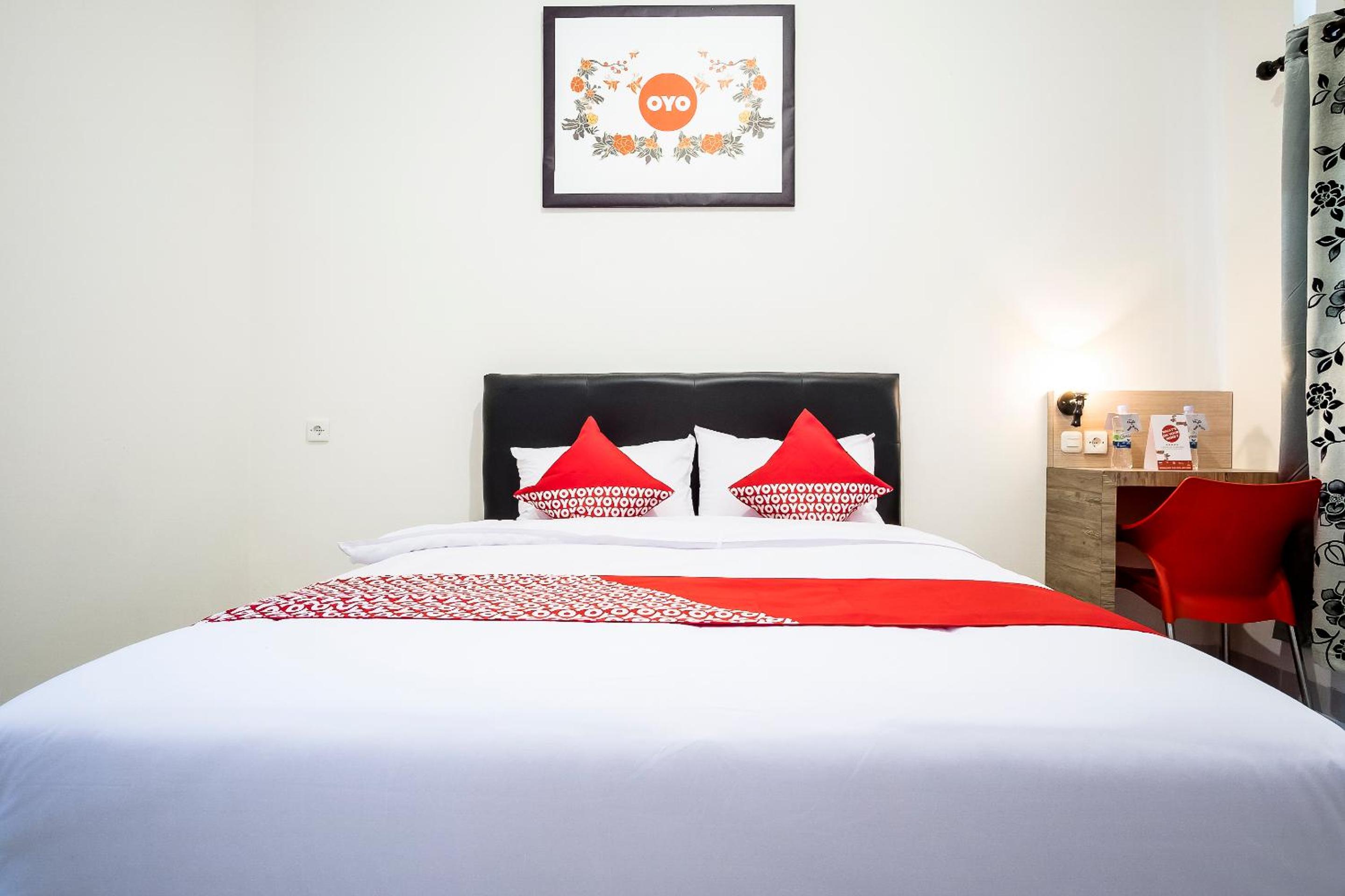 Deluxe Double Room - Photo 7