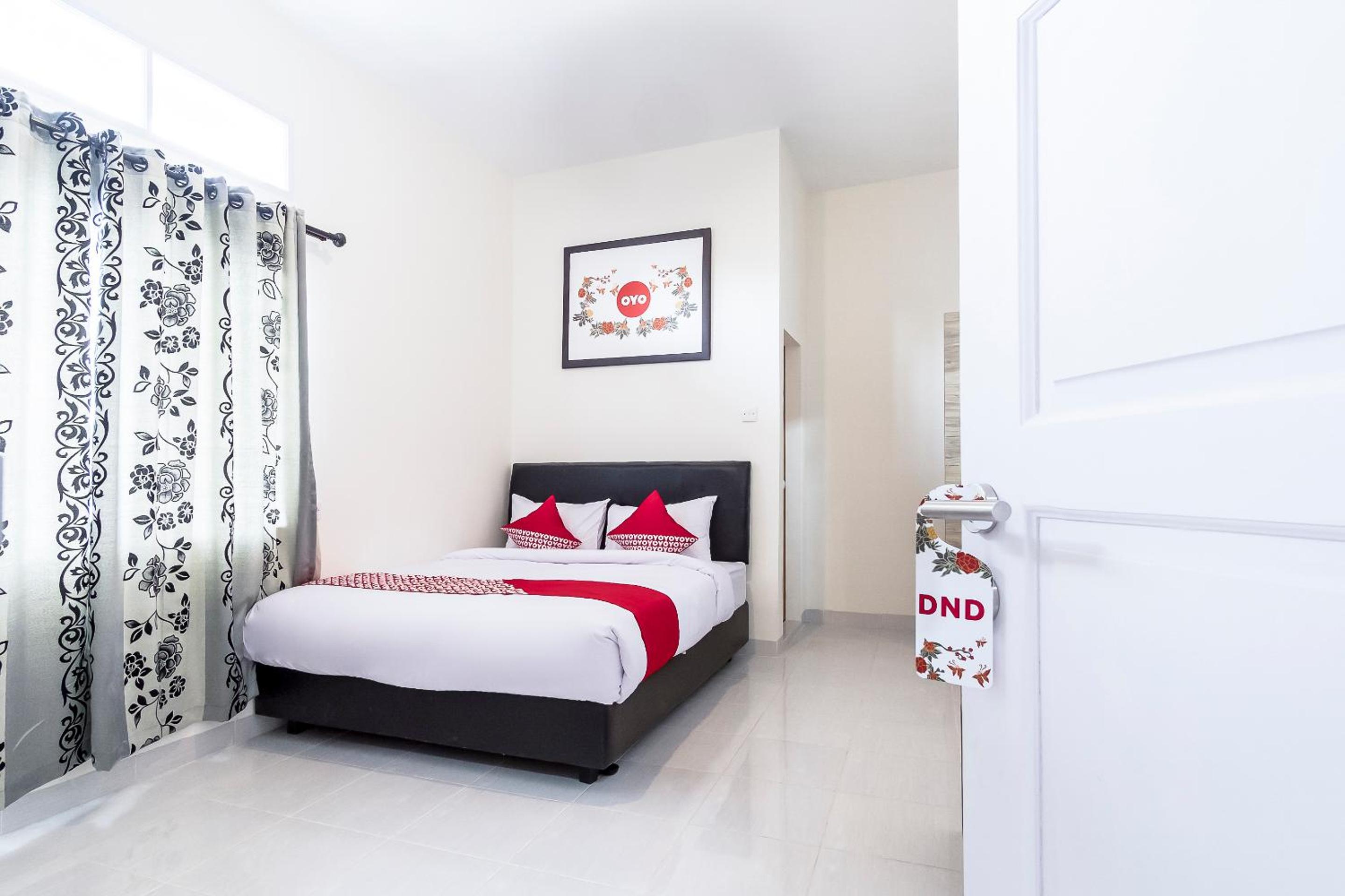 Deluxe Suite - Photo 5