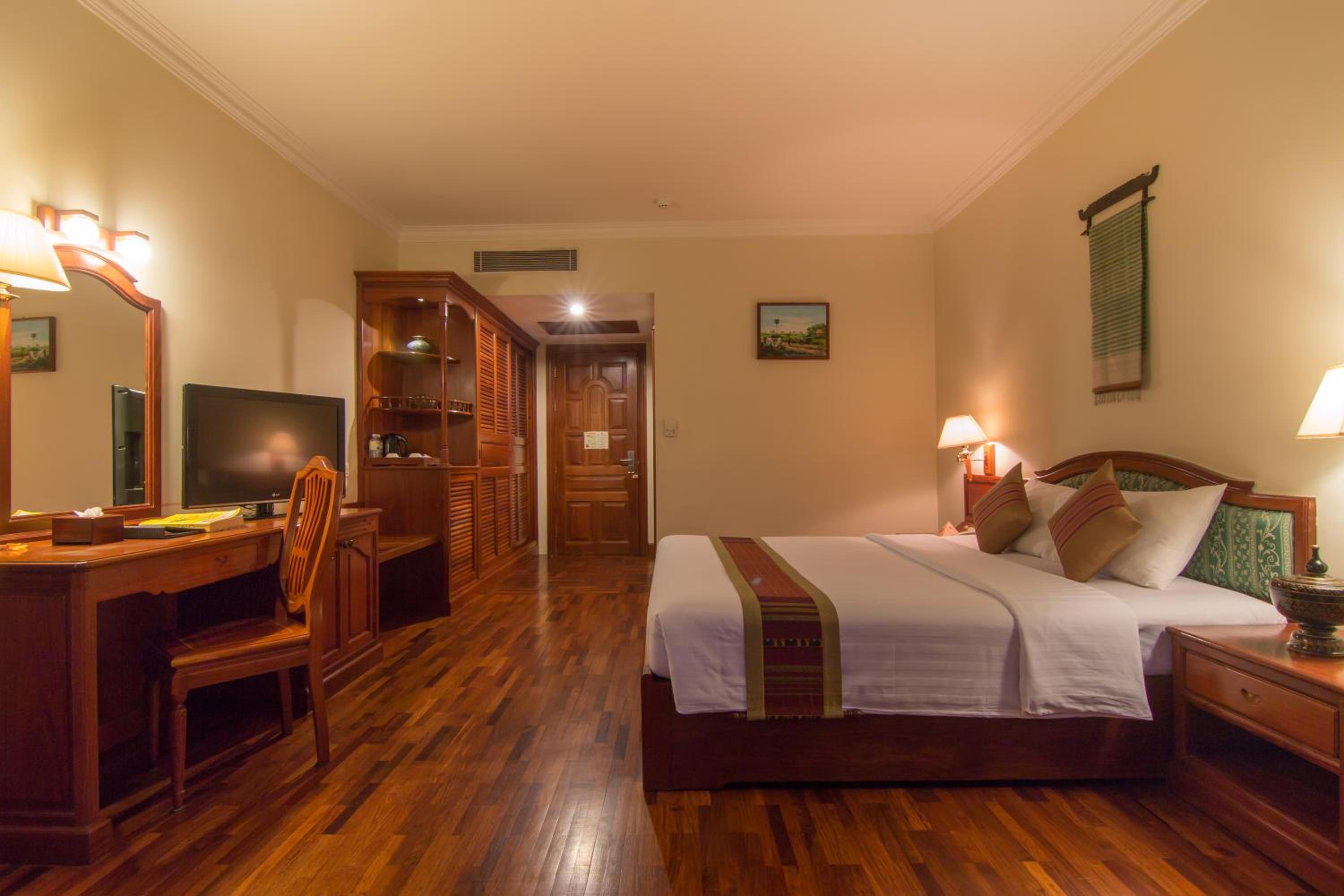 Double Or Twin Room - Photo 8
