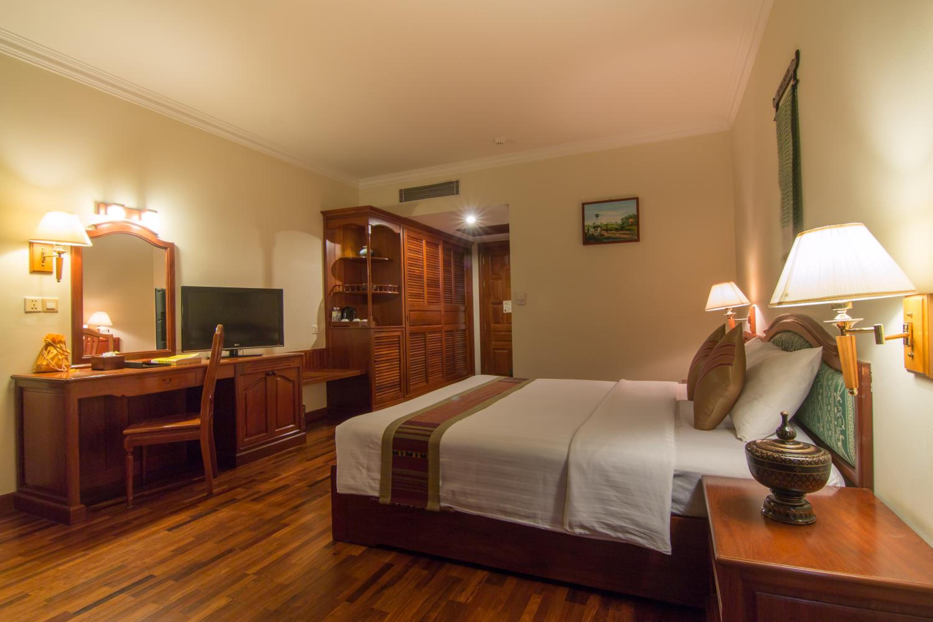 Double Or Twin Room - Photo 9