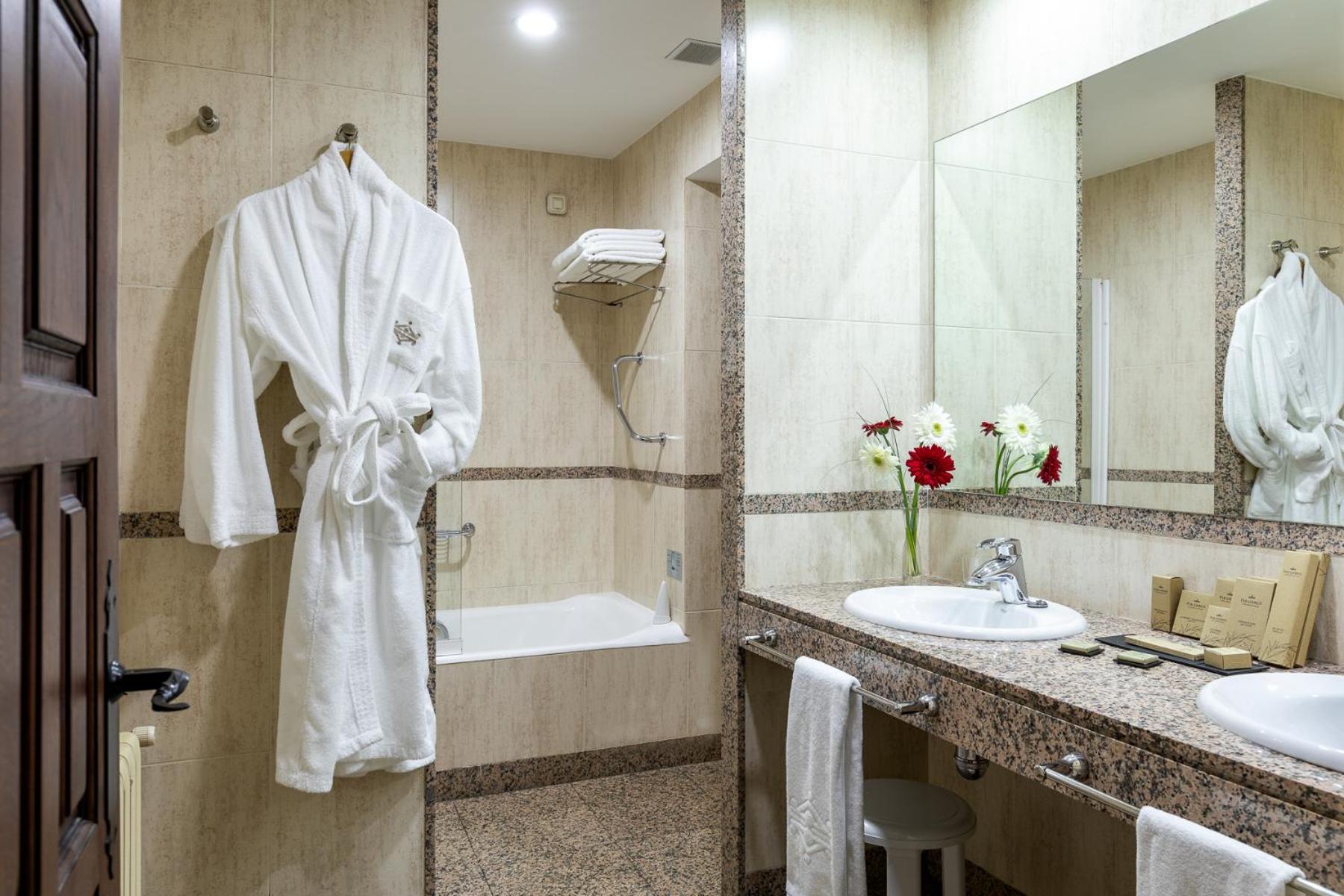 Junior Suite - Photo 6