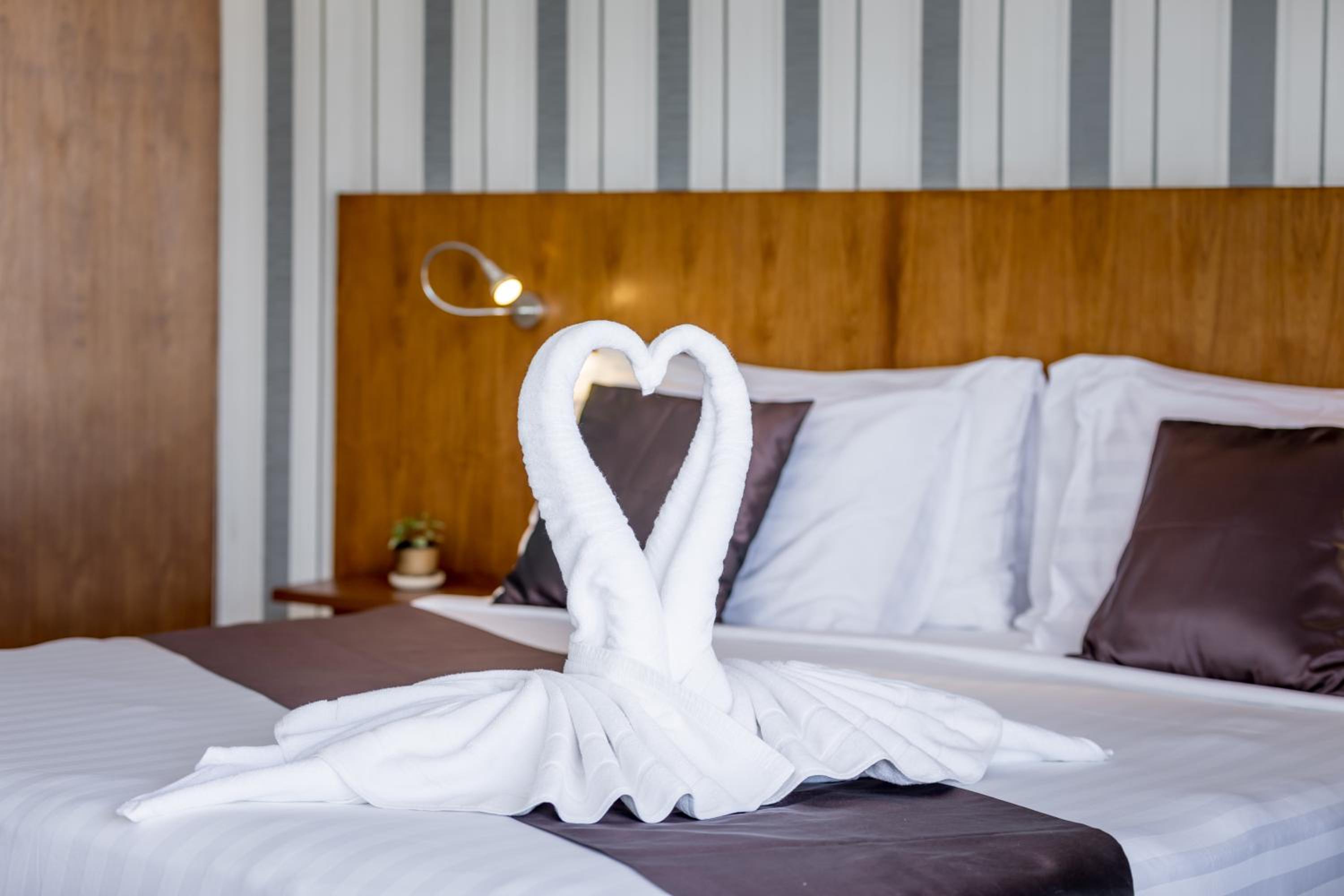 Double Room with Sea or Pool View - Ground Floor photo 1