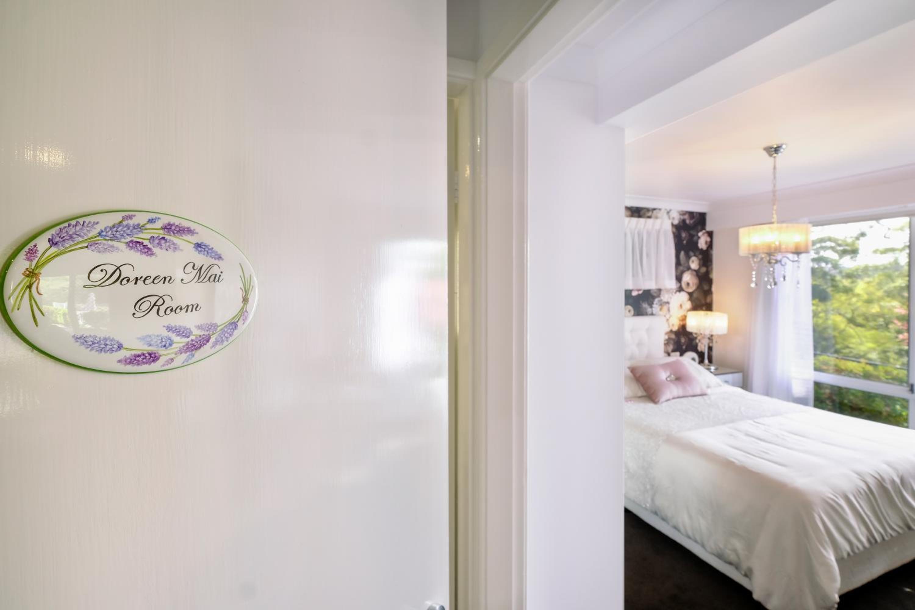 Deluxe Queen Room photo 1