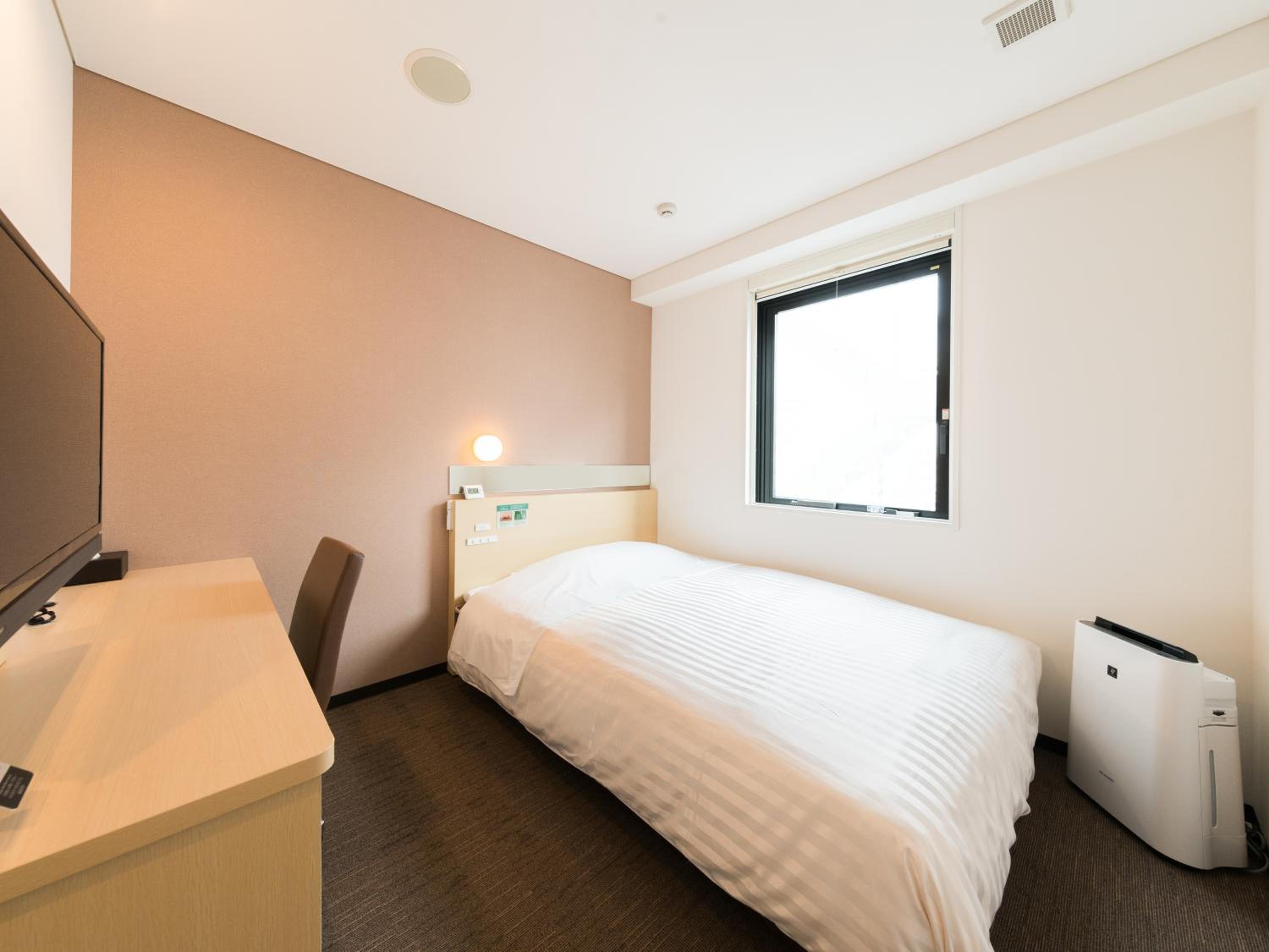 Economy Double Room photo 2