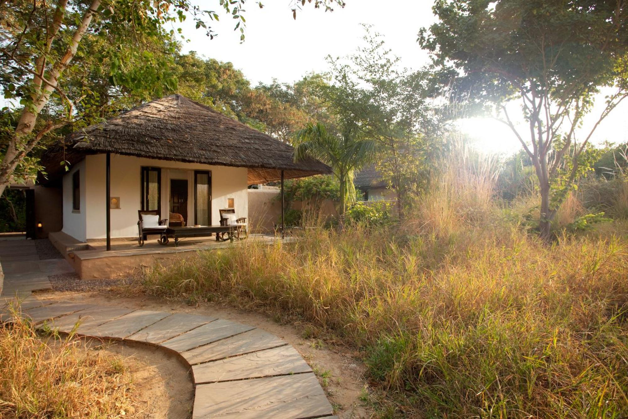 Luxury Cottage with Lake View - Photo 5