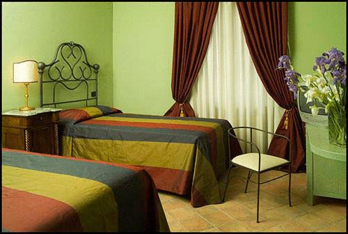 Double Room - Photo 3