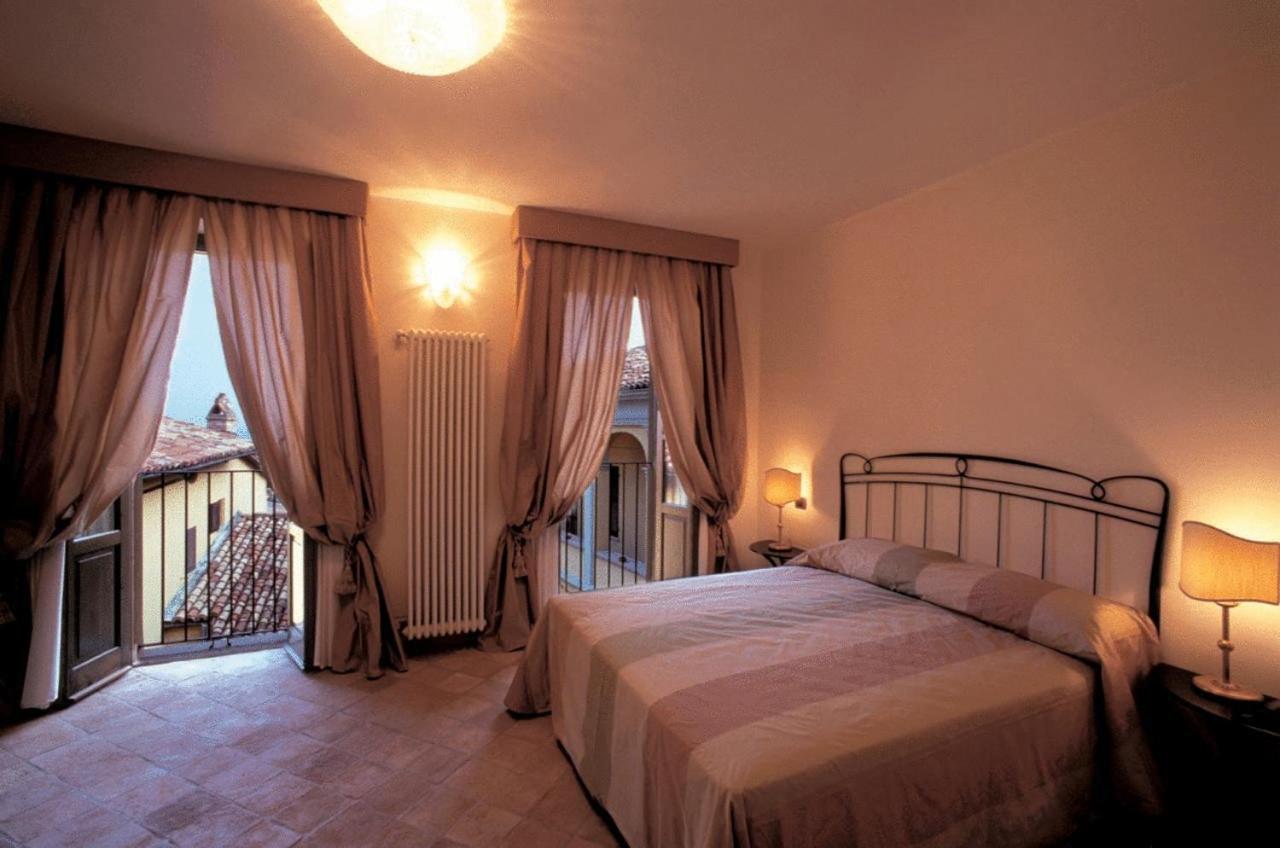 Double Room with View - Photo 2