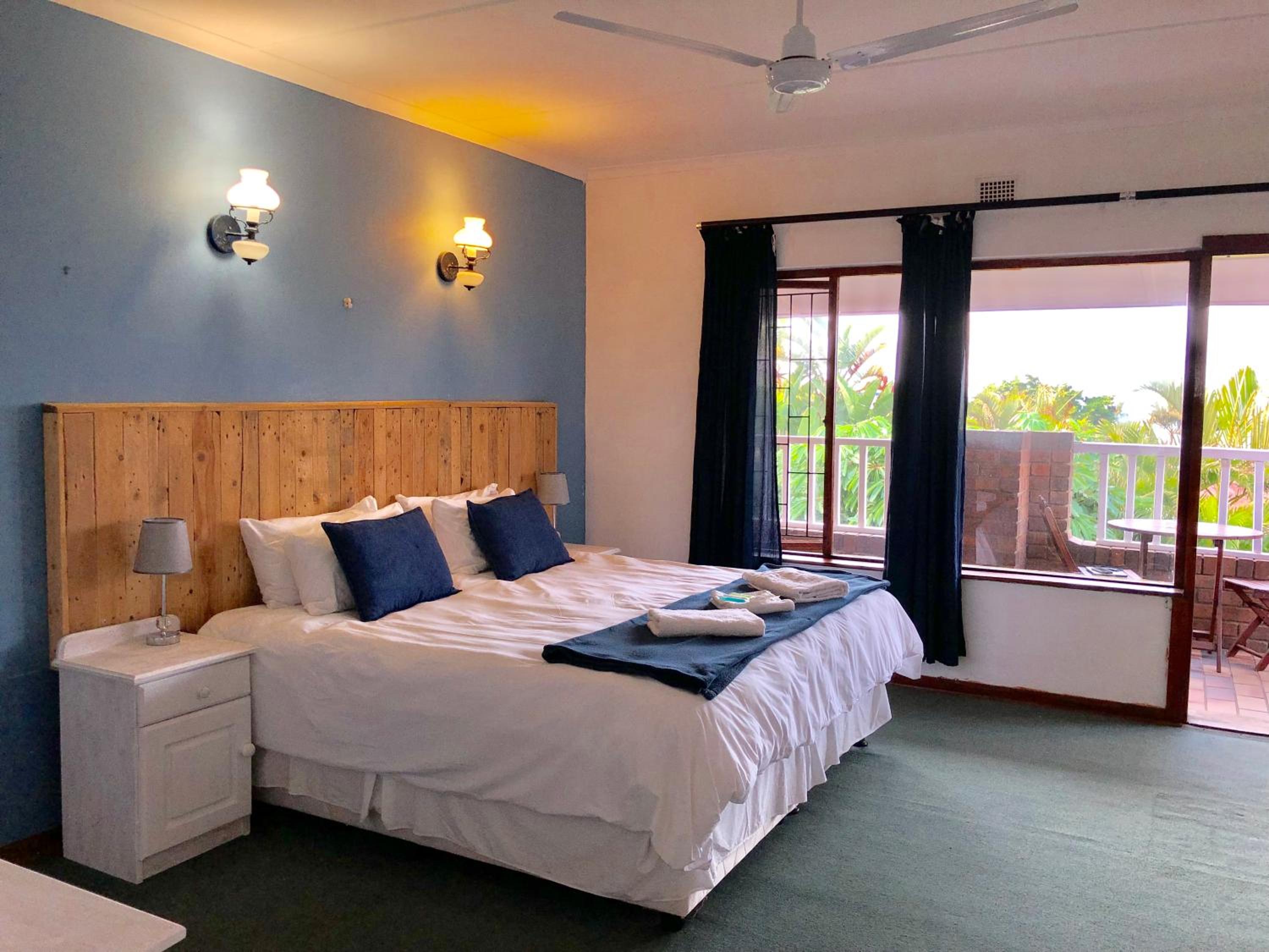 Two-Bedroom Suite - Photo 8