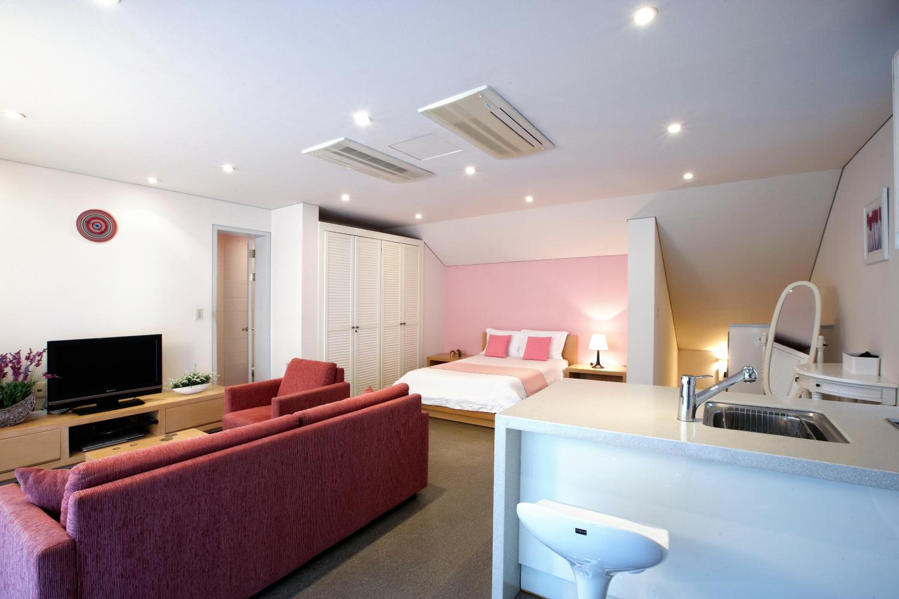 One-Bedroom House