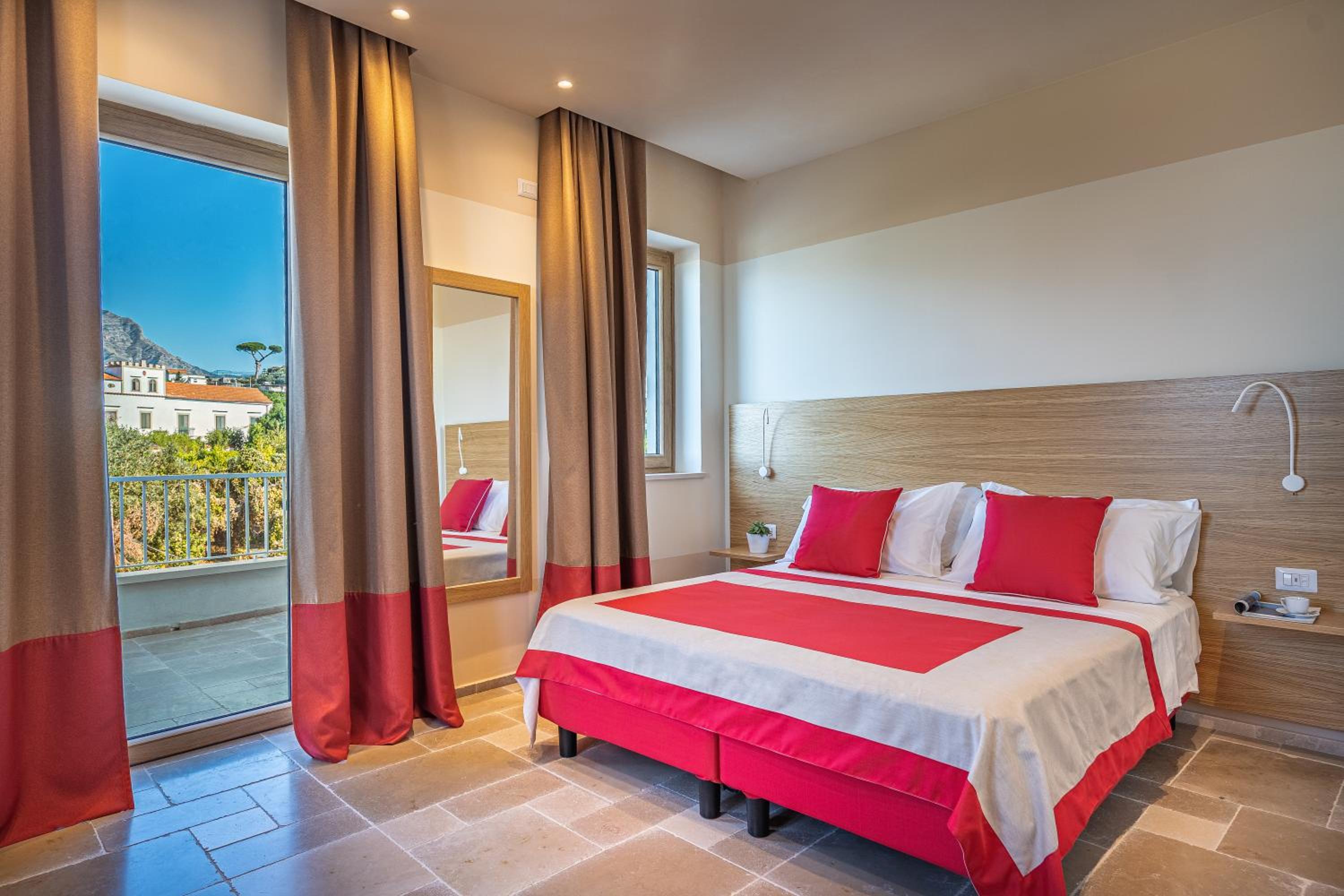 Double Room with Garden View - Photo 1