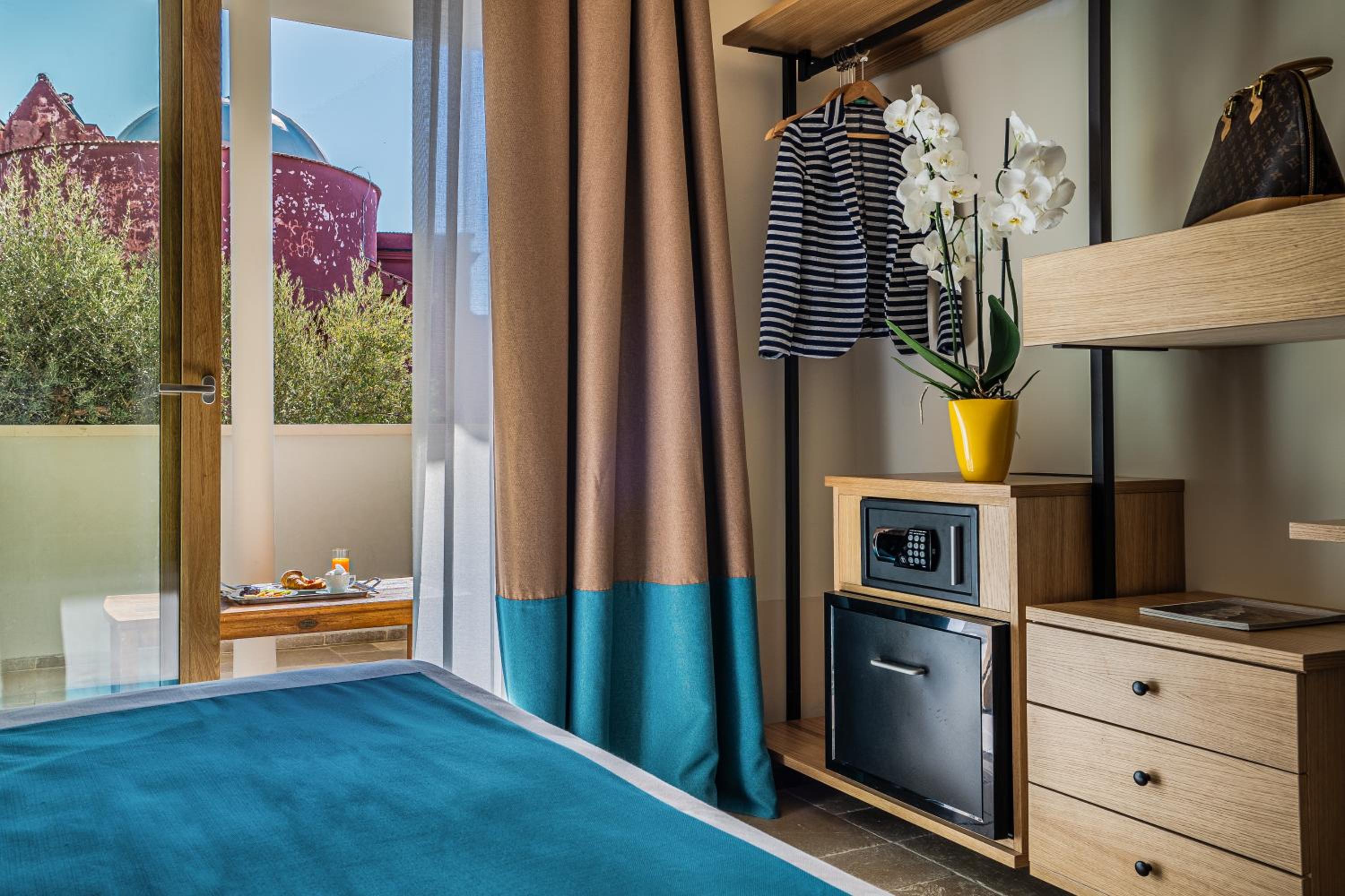 Double Room with Garden View - Photo 7